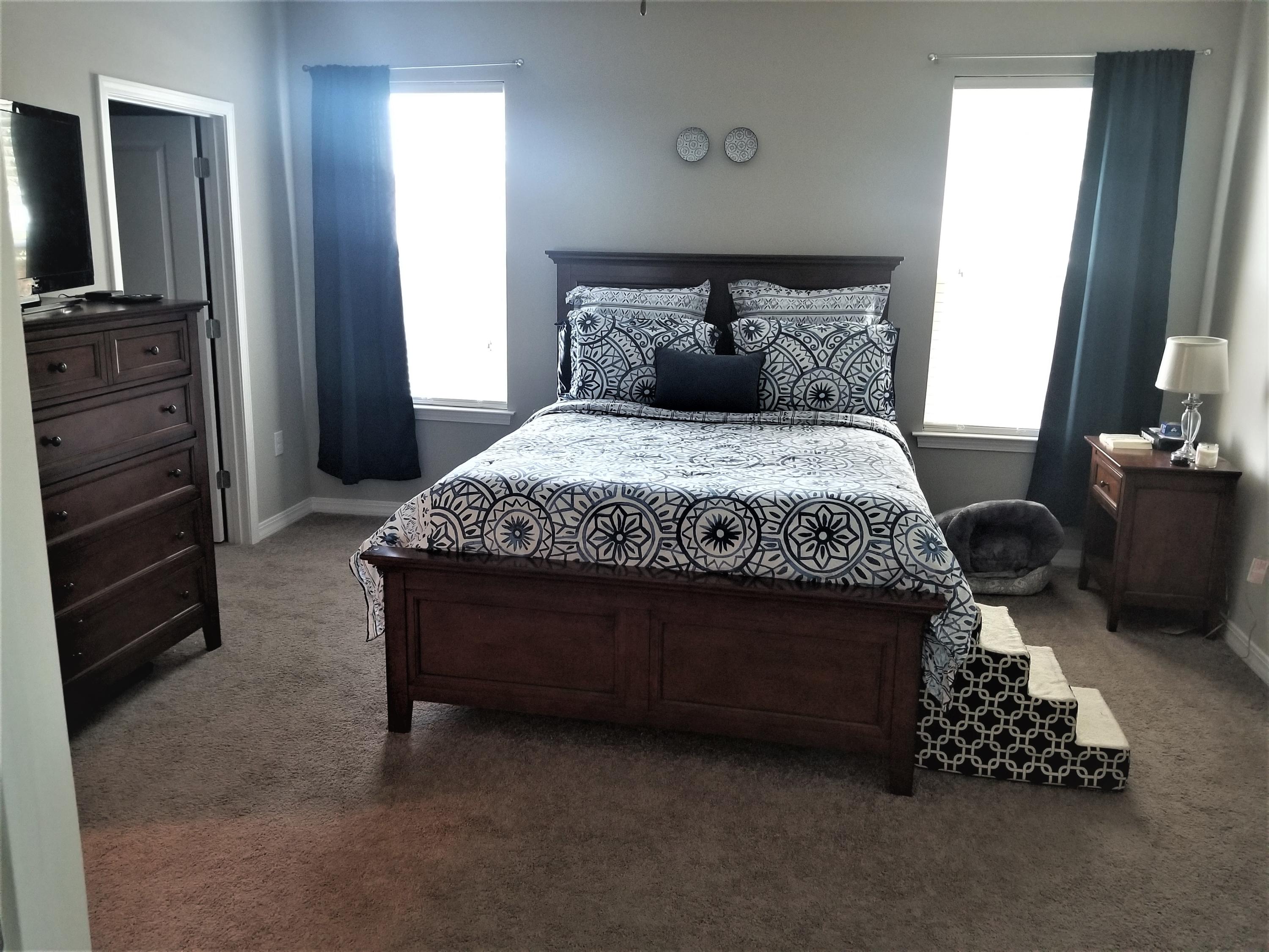 HERITAGE MANOR - Residential