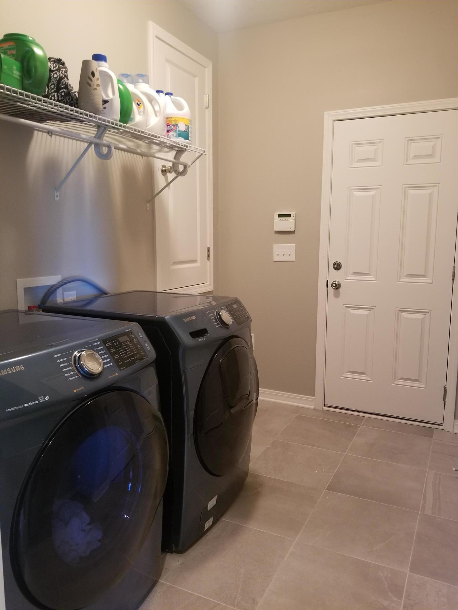 HERITAGE MANOR - Residential