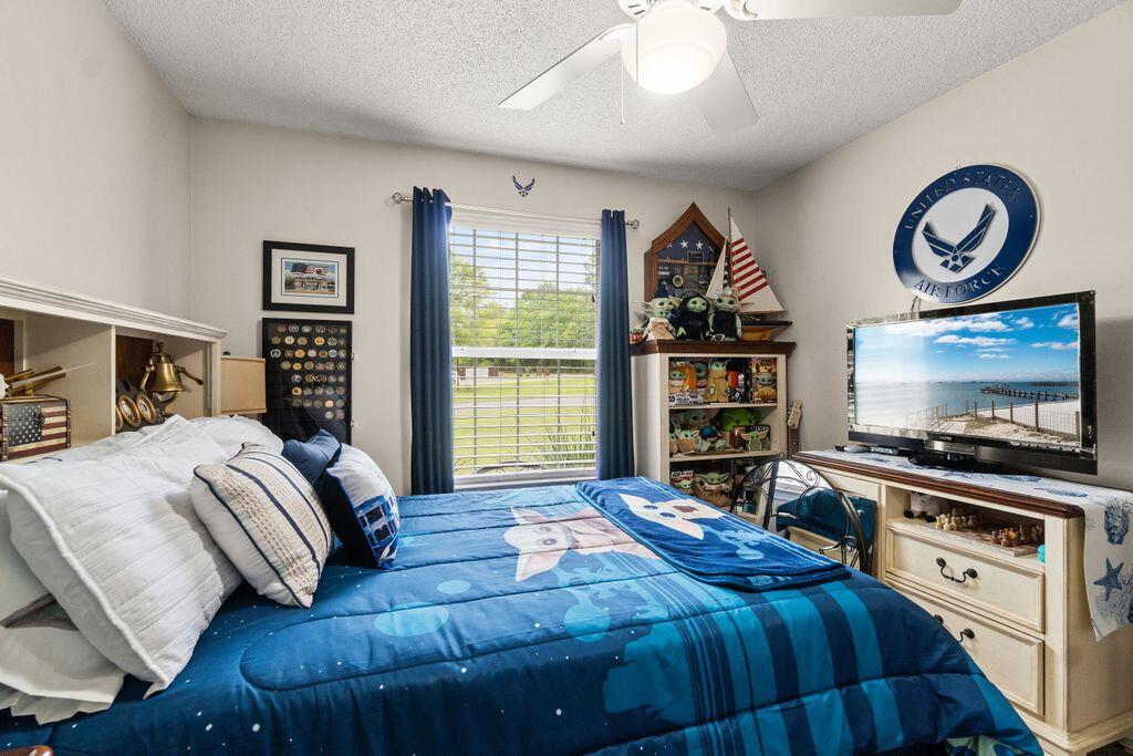 HIDDEN SPRINGS - Residential