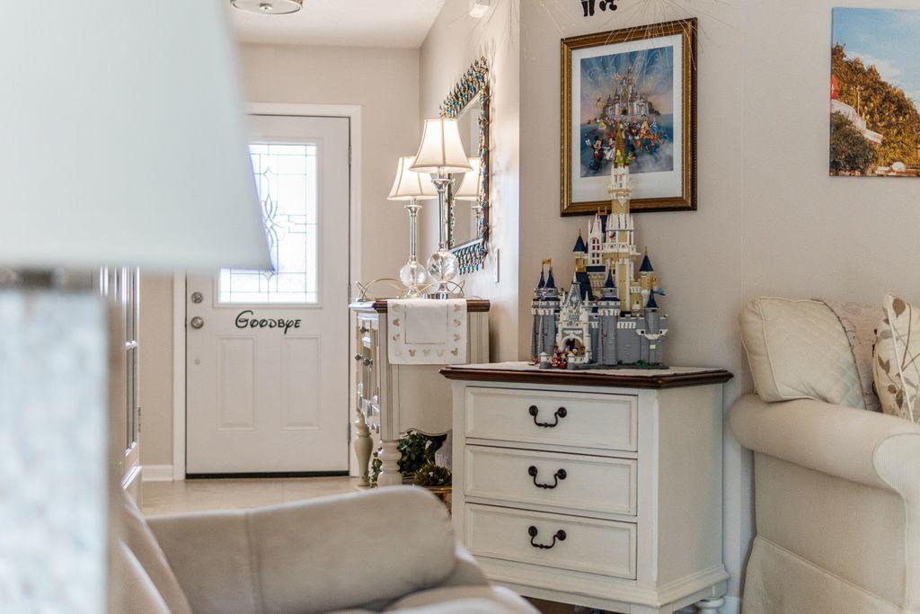 HIDDEN SPRINGS - Residential