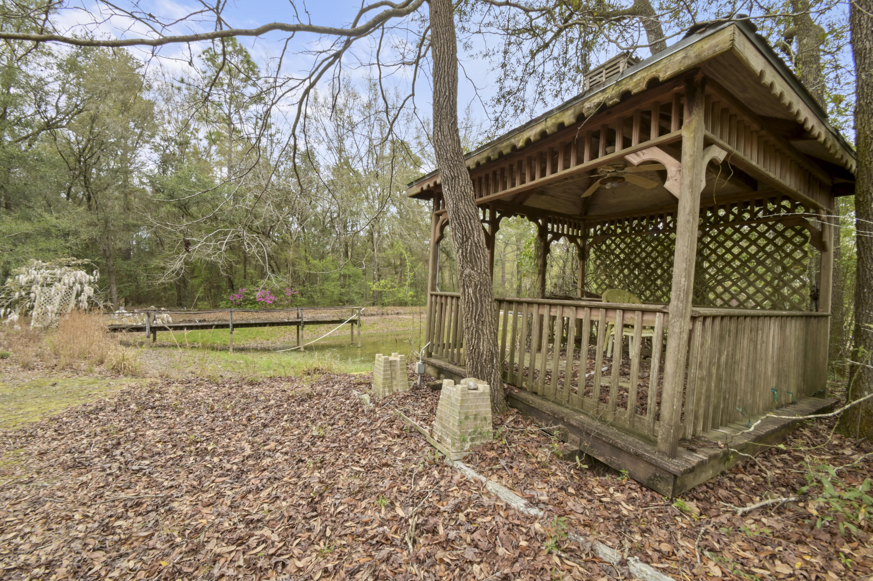 NONESUCH WAY - Residential