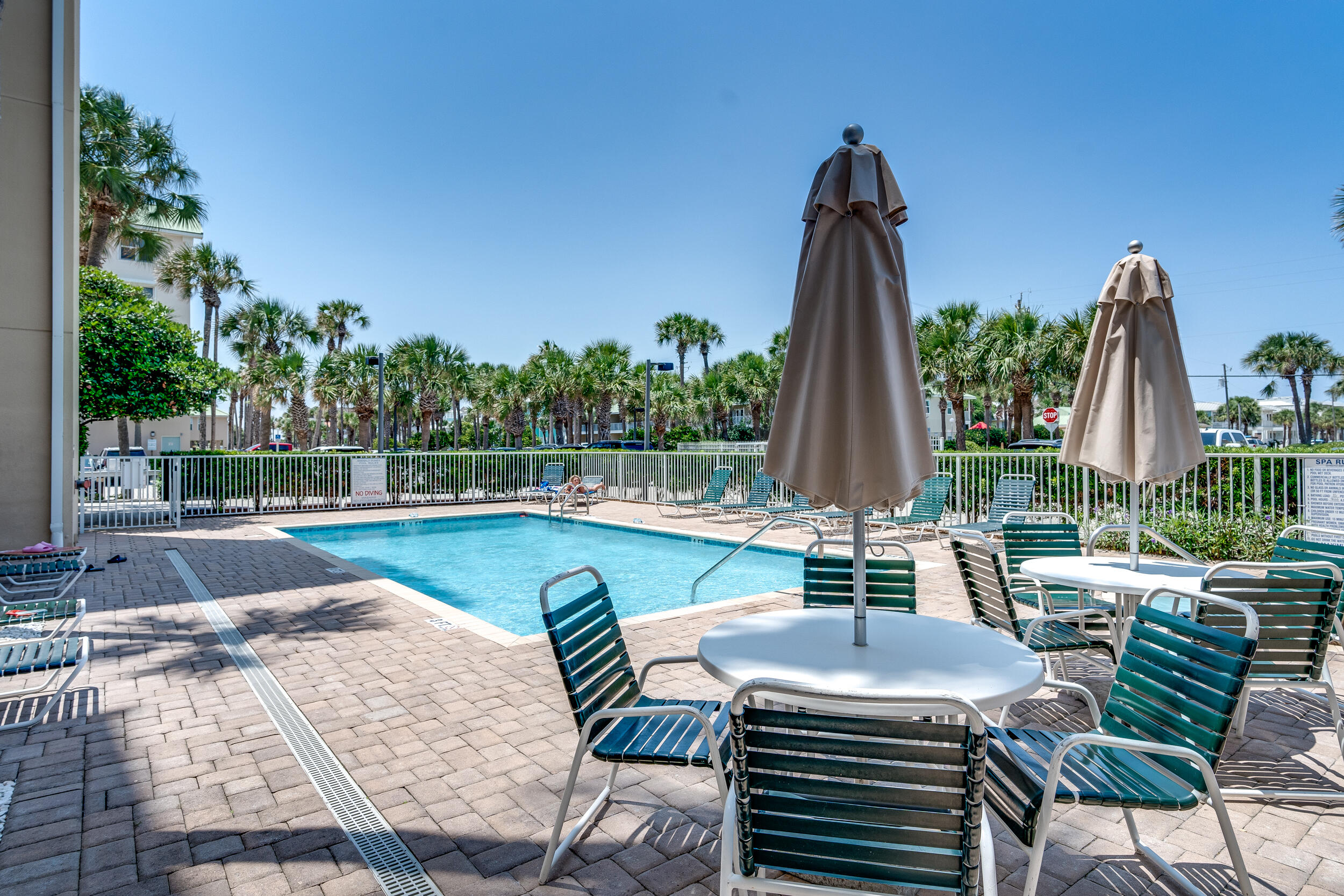 EMERALD DUNES CONDO - Residential