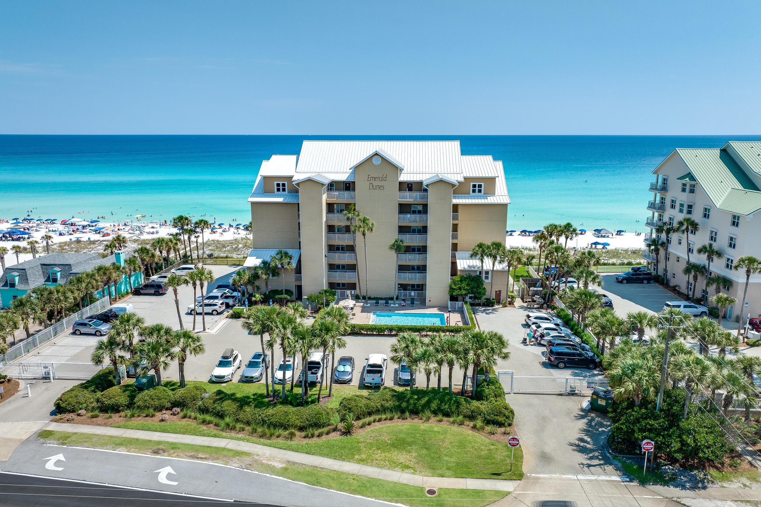 EMERALD DUNES CONDO - Residential