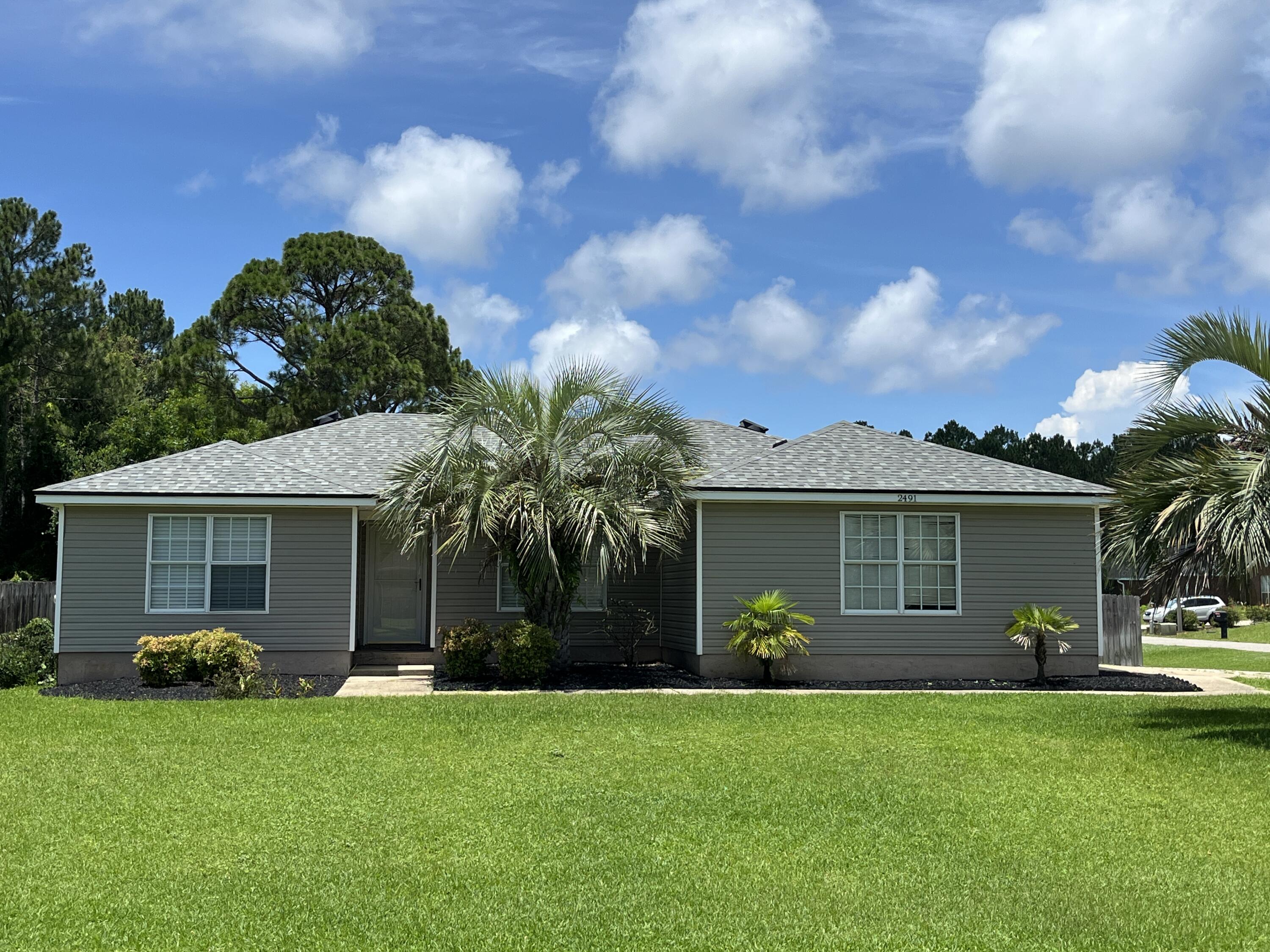 HOLLEY BY THE SEA - Residential