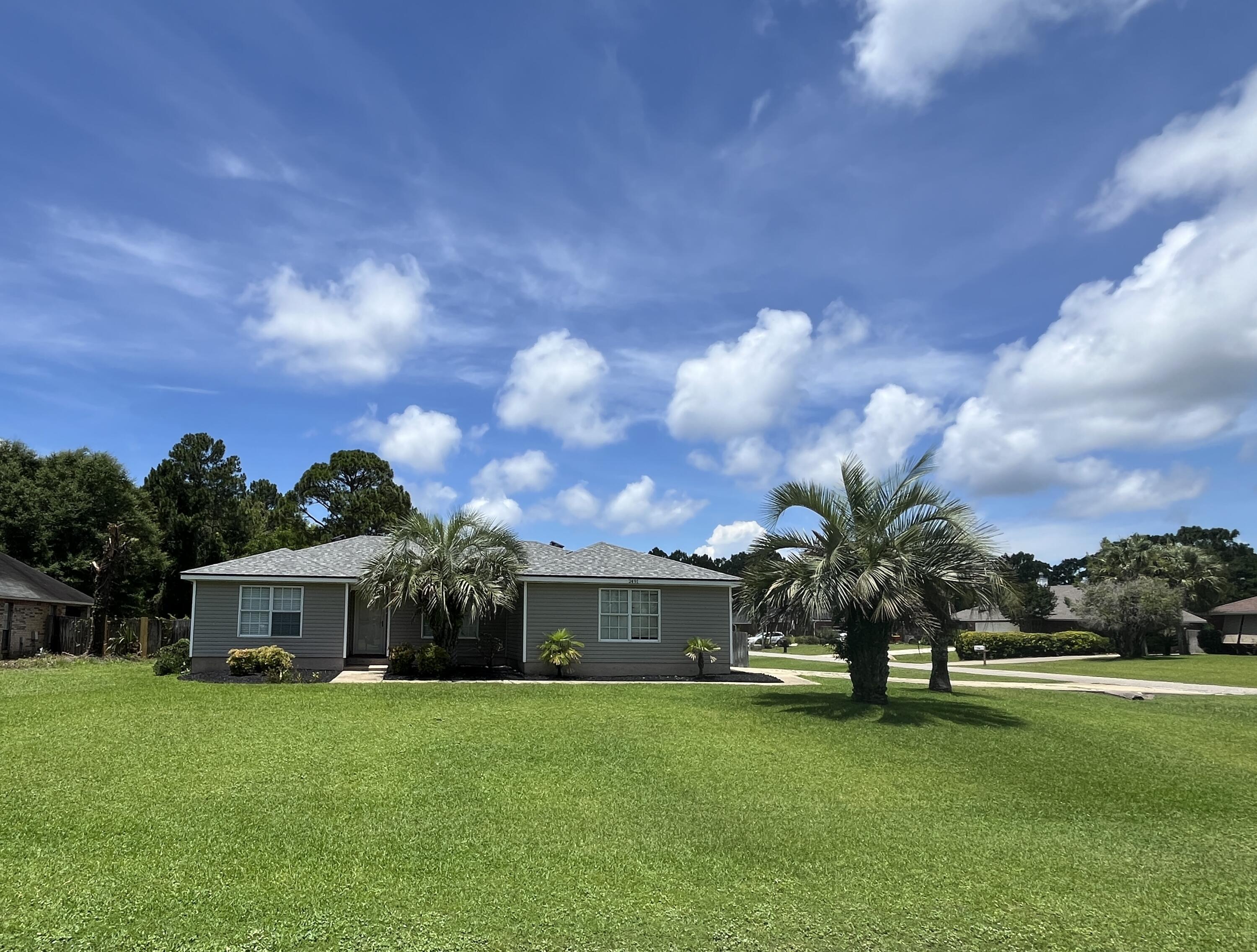 HOLLEY BY THE SEA - Residential