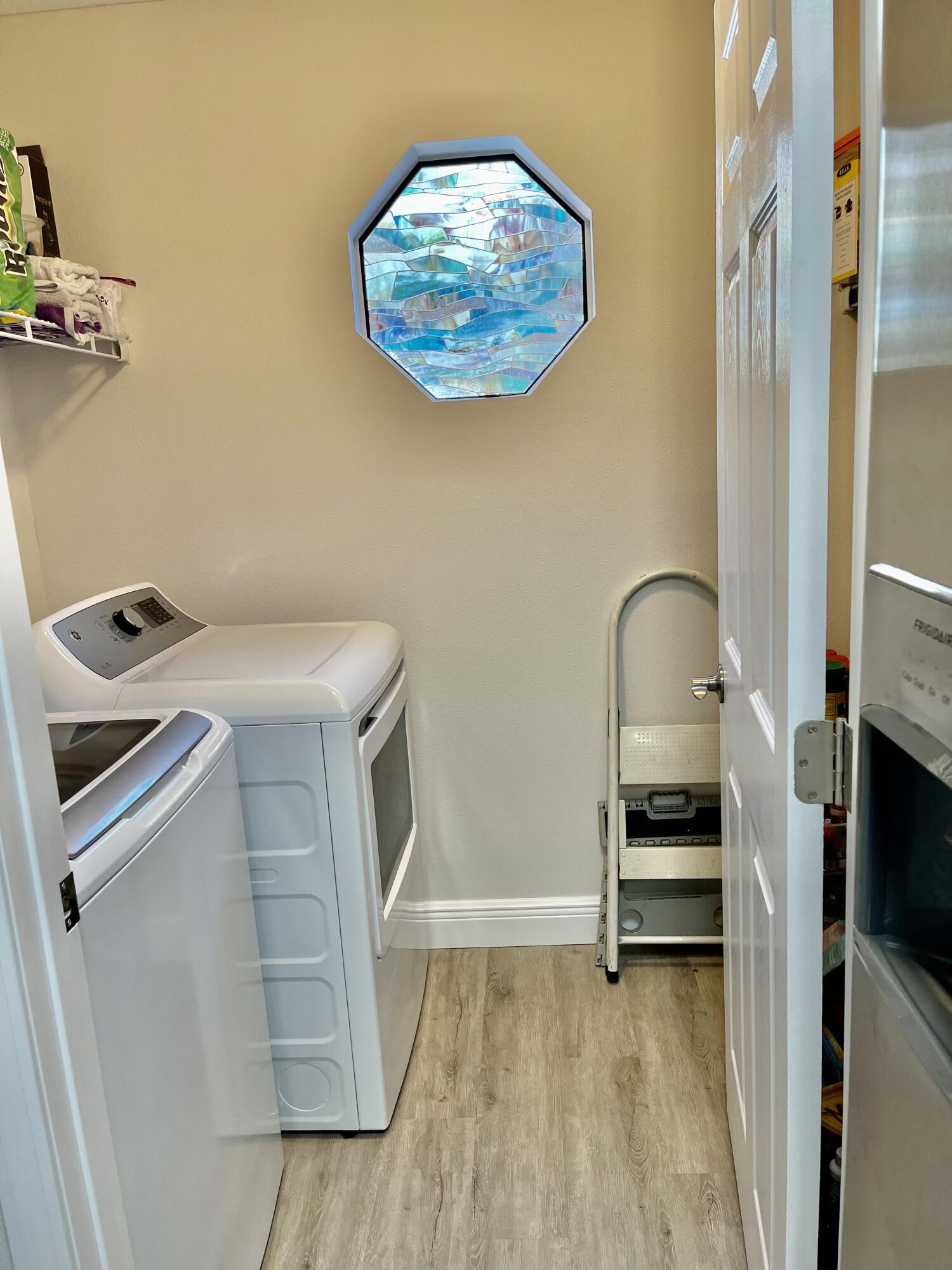 MONTAGE MANOR - Residential