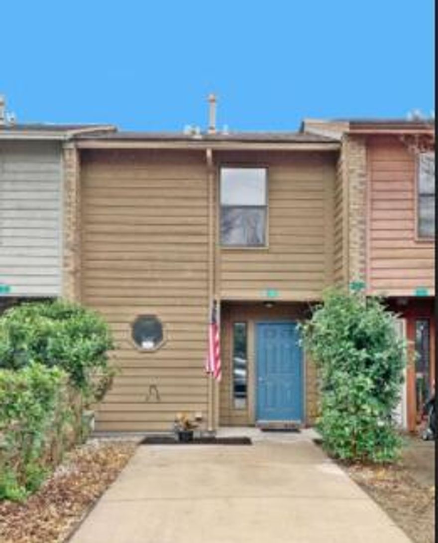 Move-in ready or perfect investment rental. NO HOA!!!New fully renovated townhome in a quiet Fort Walton Beach neighborhood-- 4 miles from Hurlburt Field, 10.5 miles from Eglin AFB, and 4.5 miles from the beach. The kitchen features brand new stainless steel appliances, new cabinets, granite counter tops, and luxury vinyl plank flooring. The bedrooms have brand new carpets. Bathrooms all have new vanities, plumbing fixtures, and there is a bathtub with custom tiling. Everything is brand new including all: doors, baseboards, freshly painted inside and out, ceiling fans, lighting fixtures, sliding glass door, gas water heater, roof, and A/C unit and gas furnace. Large indoor laundry room. Also, the backyard is fenced in for privacy and features a deck.Buyer to Verify all Dimensions