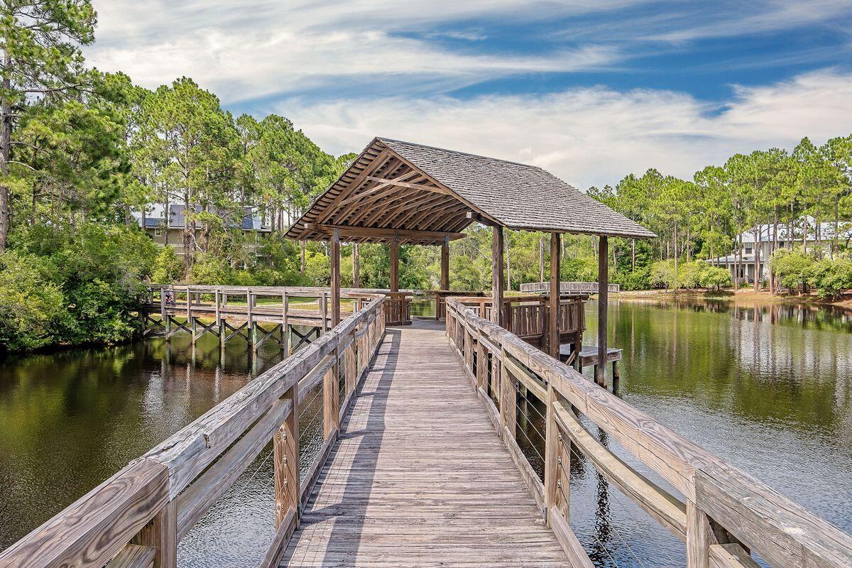 FOREST LAKES - Residential