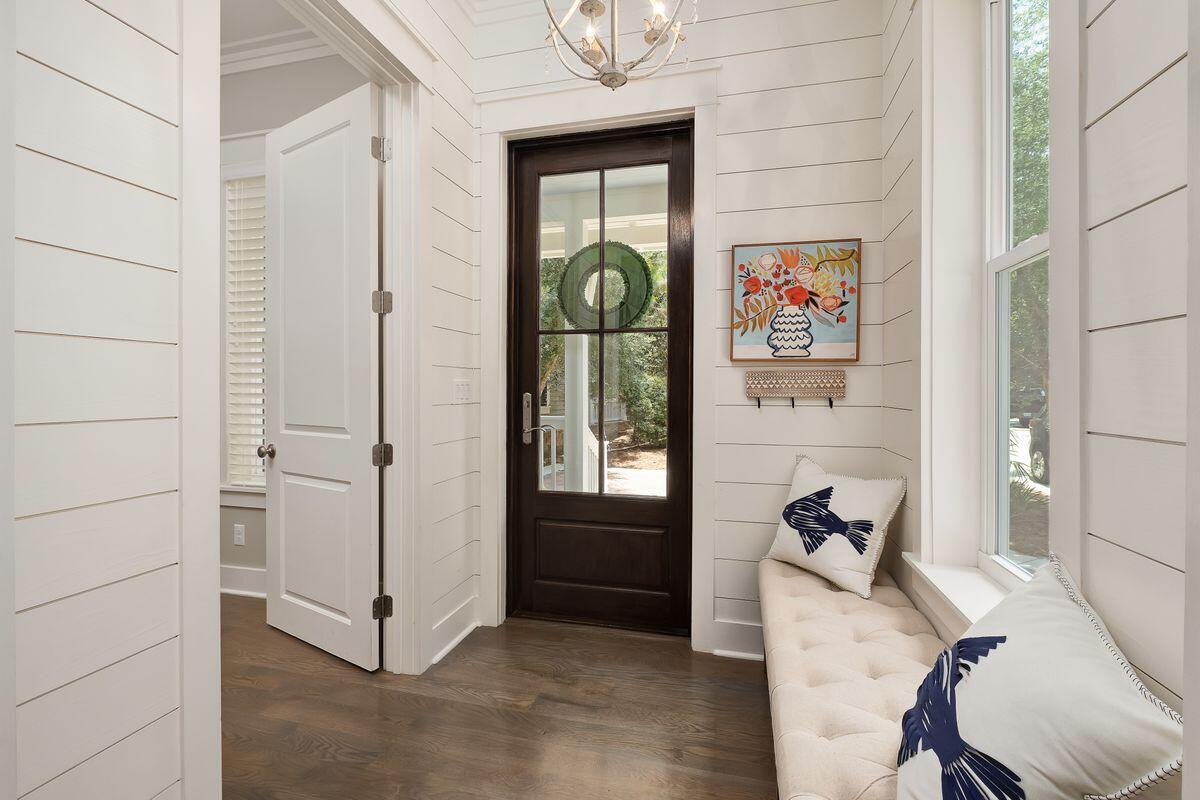 FOREST LAKES - Residential