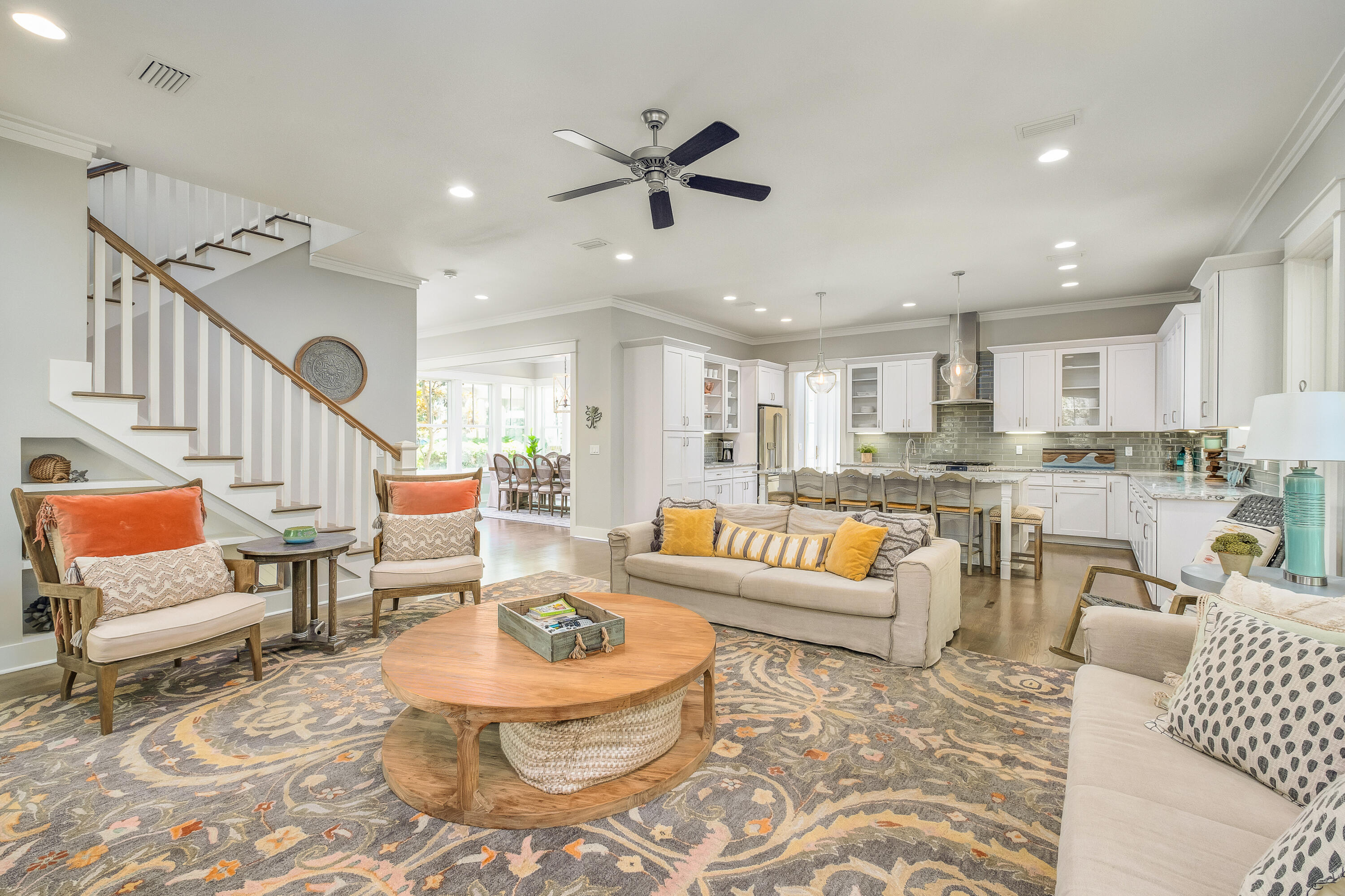 FOREST LAKES - Residential