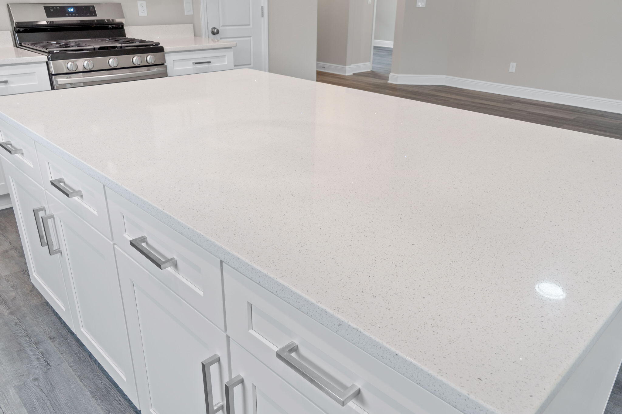 CRESCENT SHORES - Residential