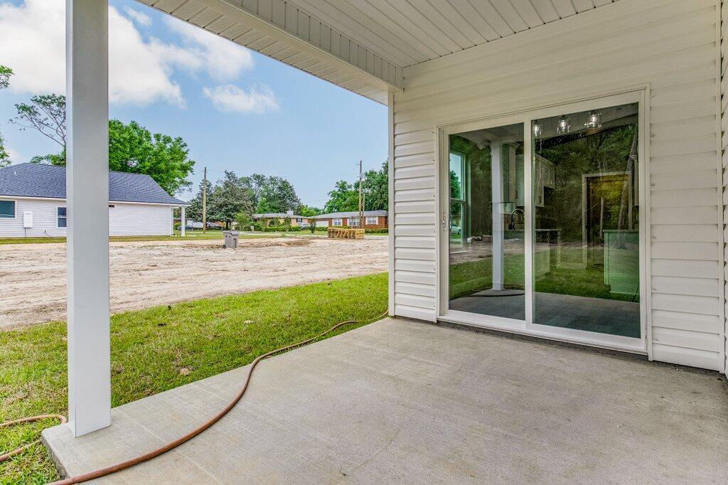 CRESCENT SHORES - Residential