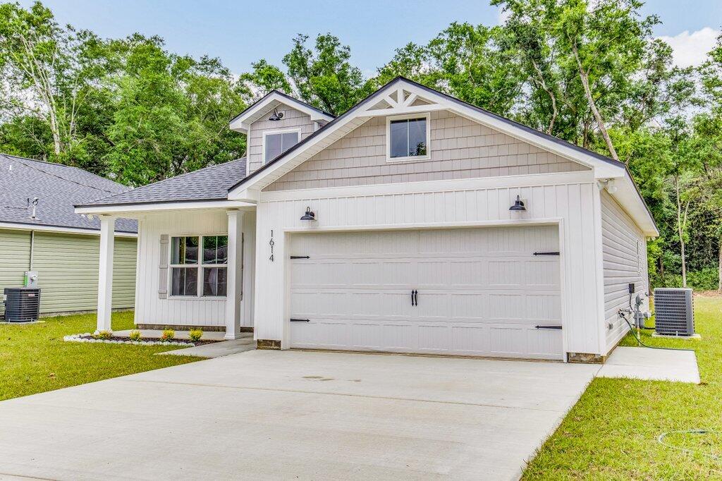 CRESCENT SHORES - Residential