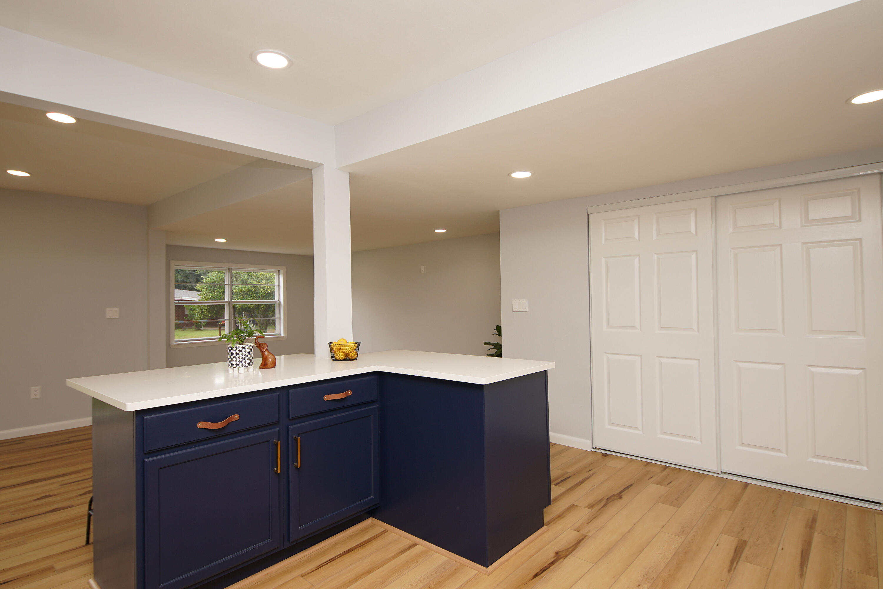 BEL AIR - Residential