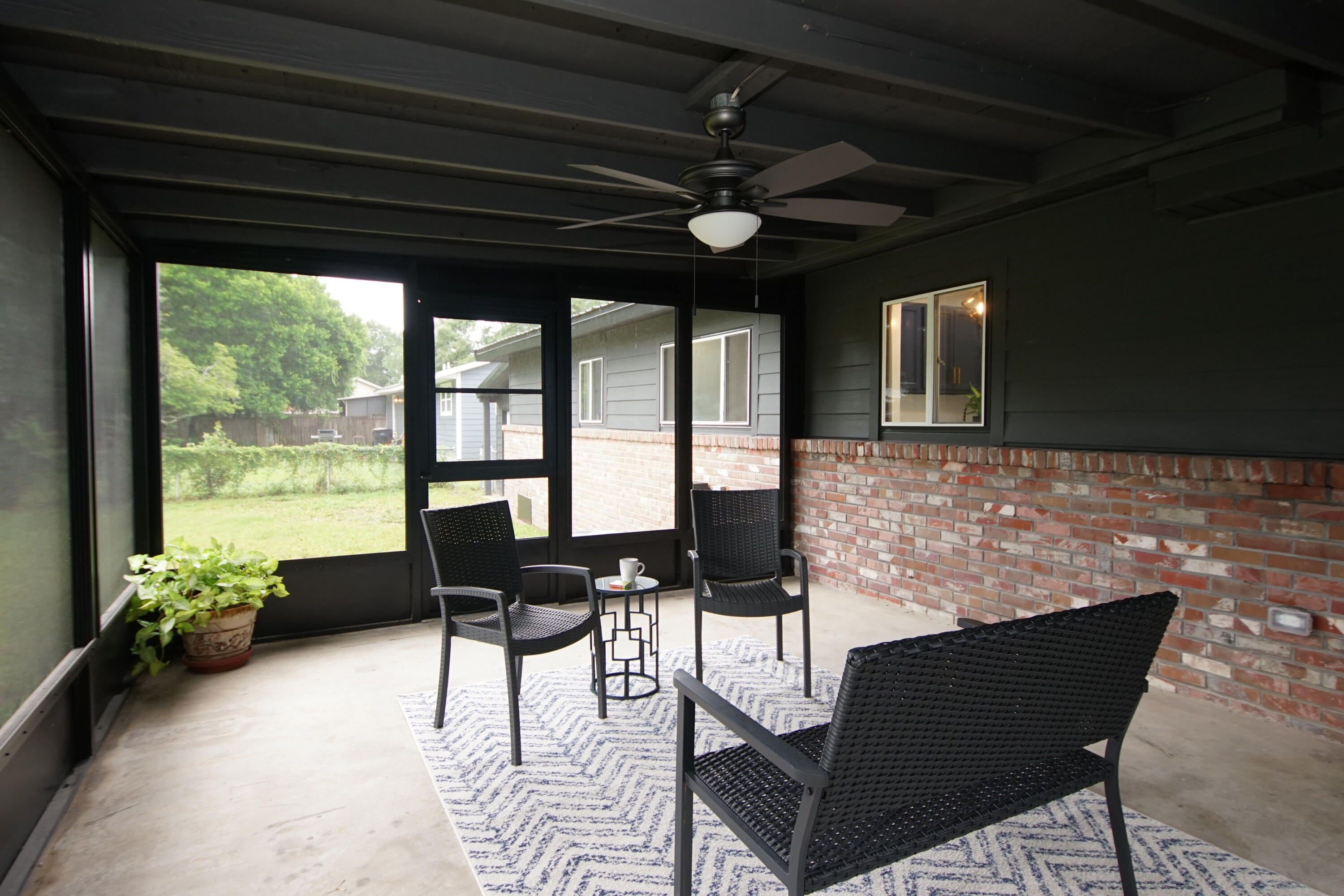 BEL AIR - Residential