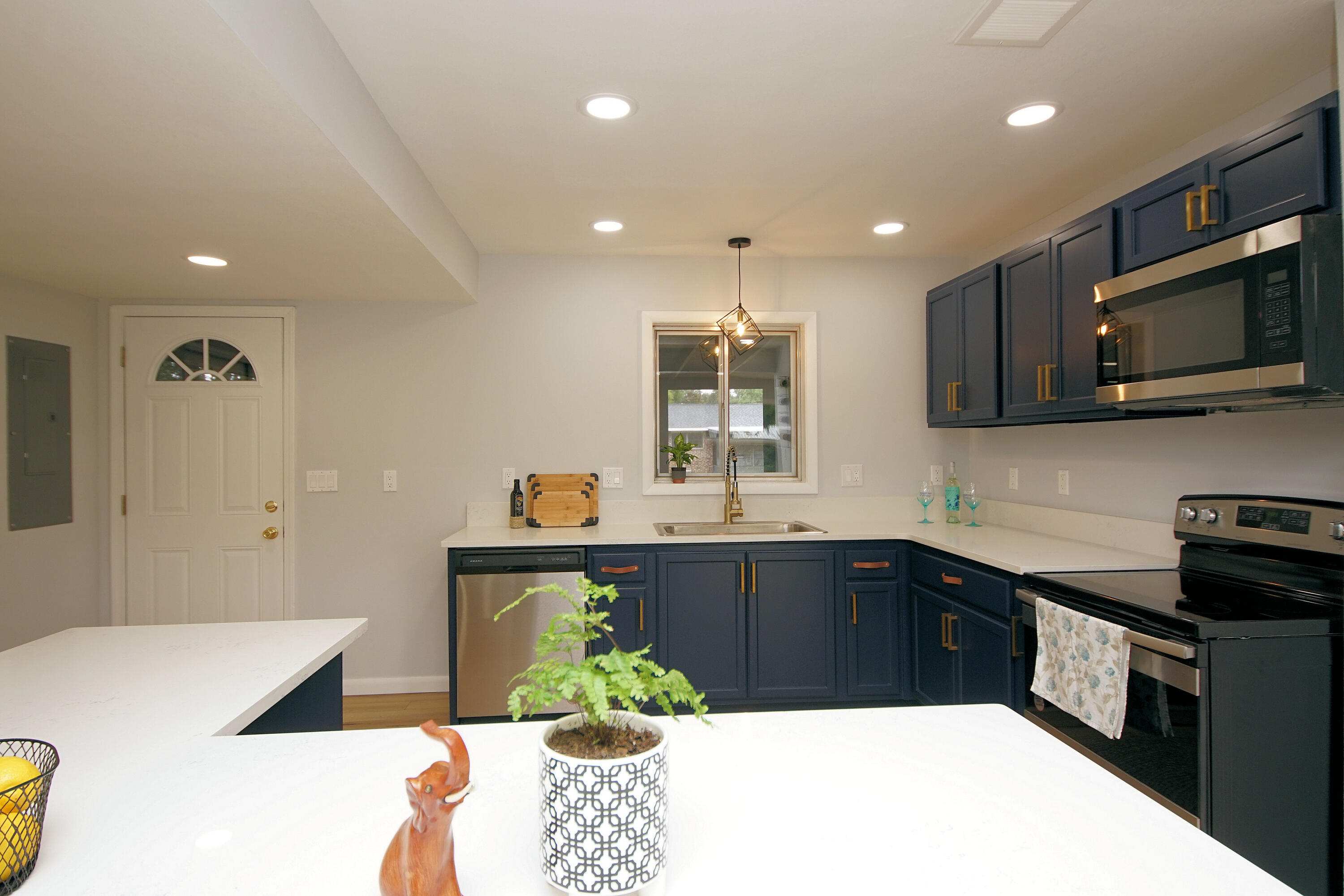 BEL AIR - Residential