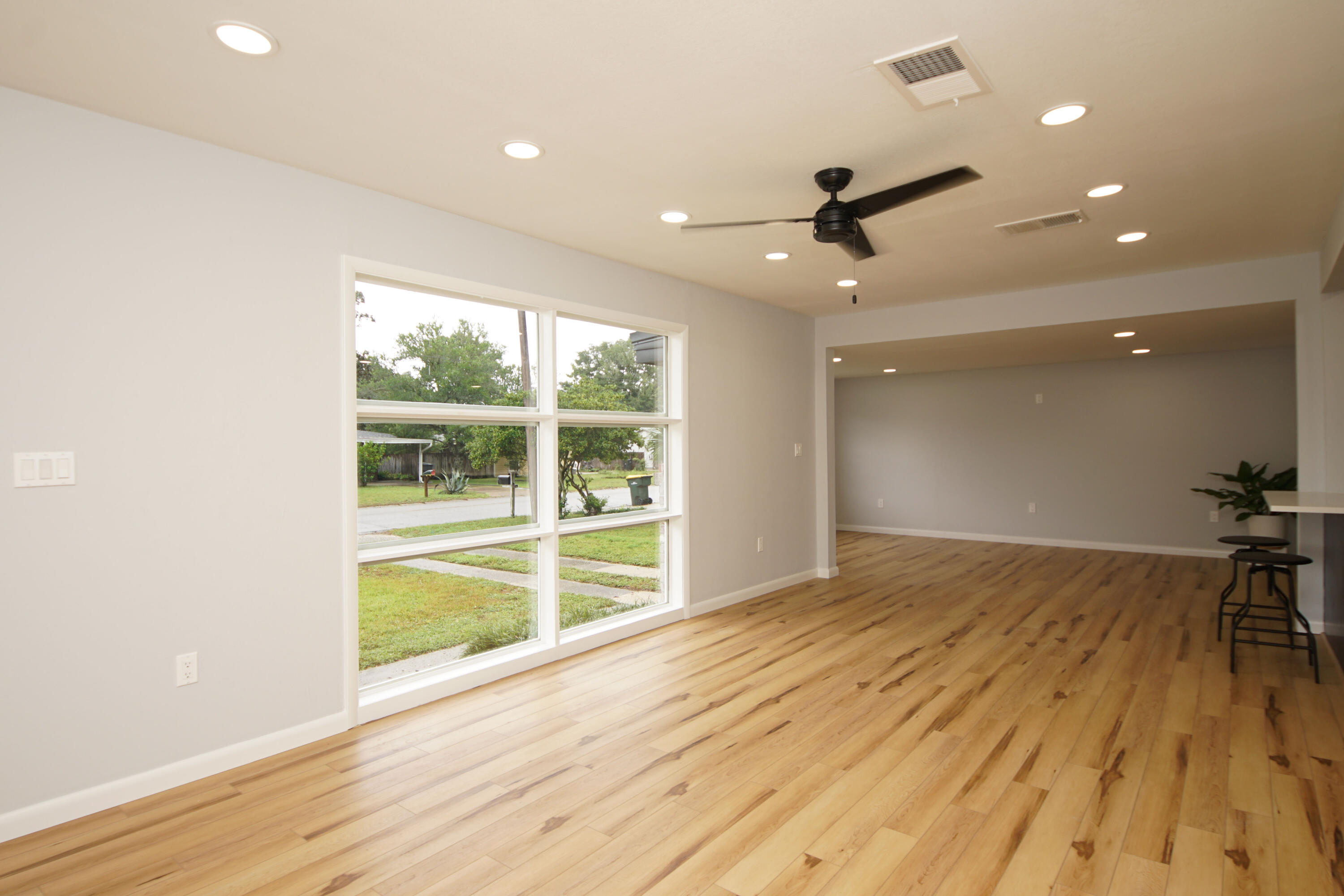 BEL AIR - Residential