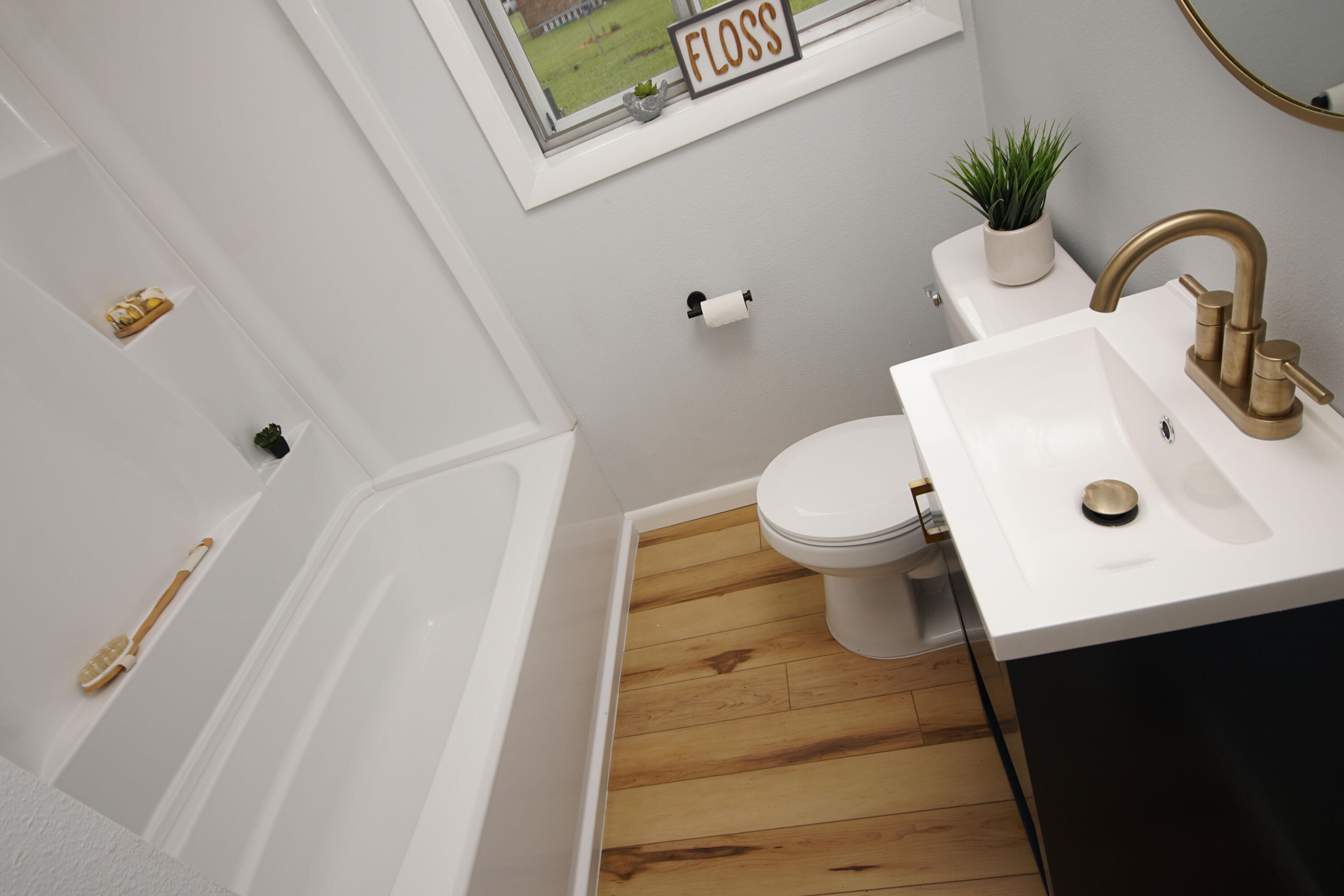 BEL AIR - Residential