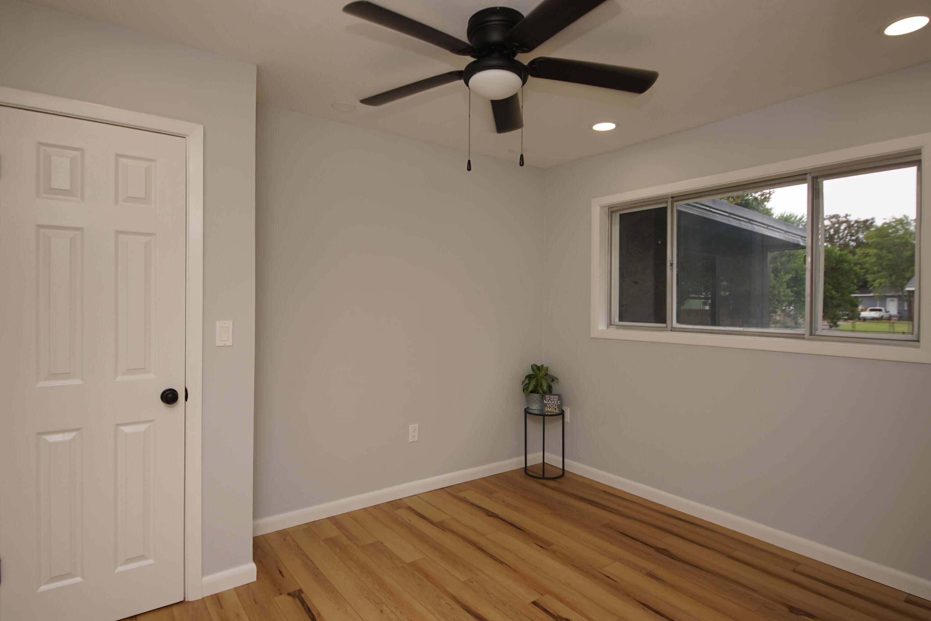 BEL AIR - Residential