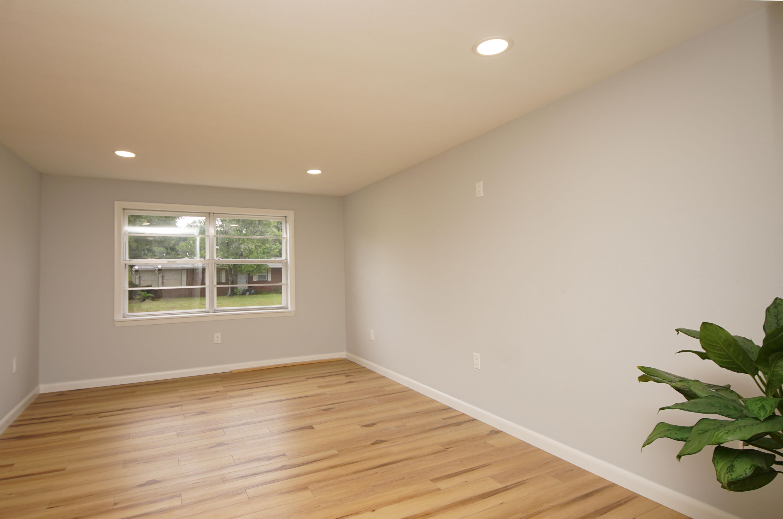 BEL AIR - Residential