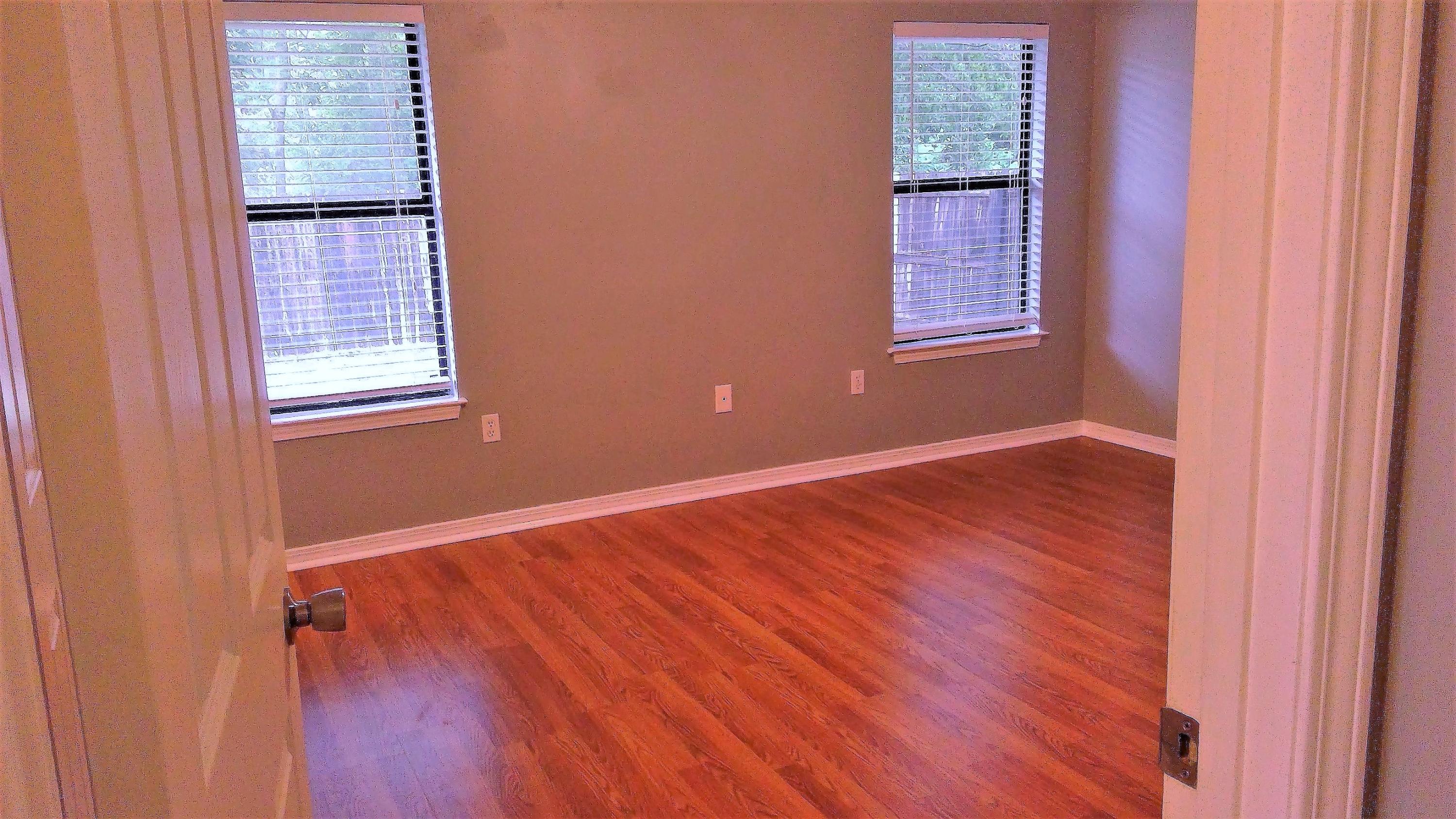 CRYSTAL LAKE ESTATES - Residential