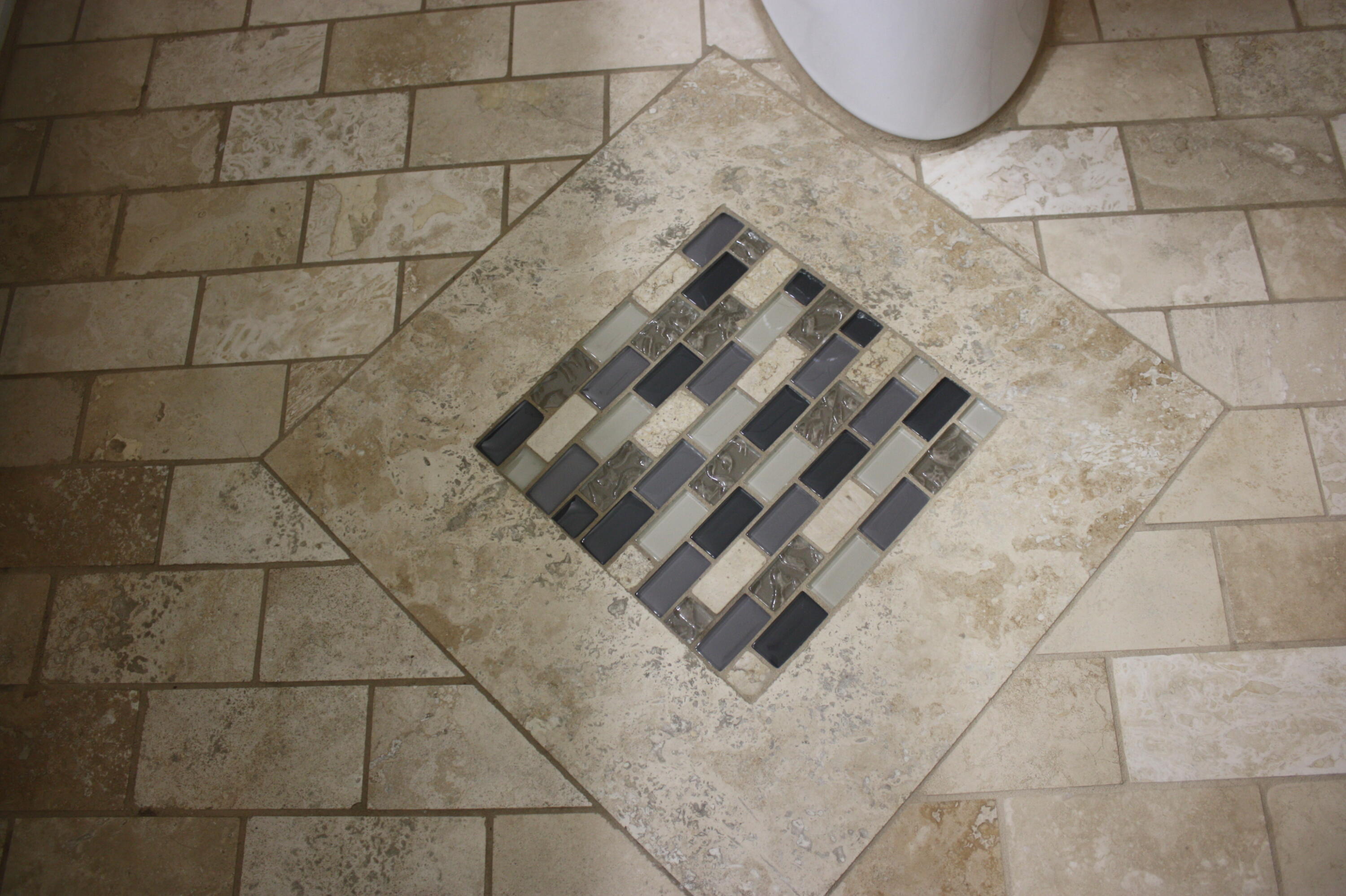 FRENCH QUARTERS - Residential Lease