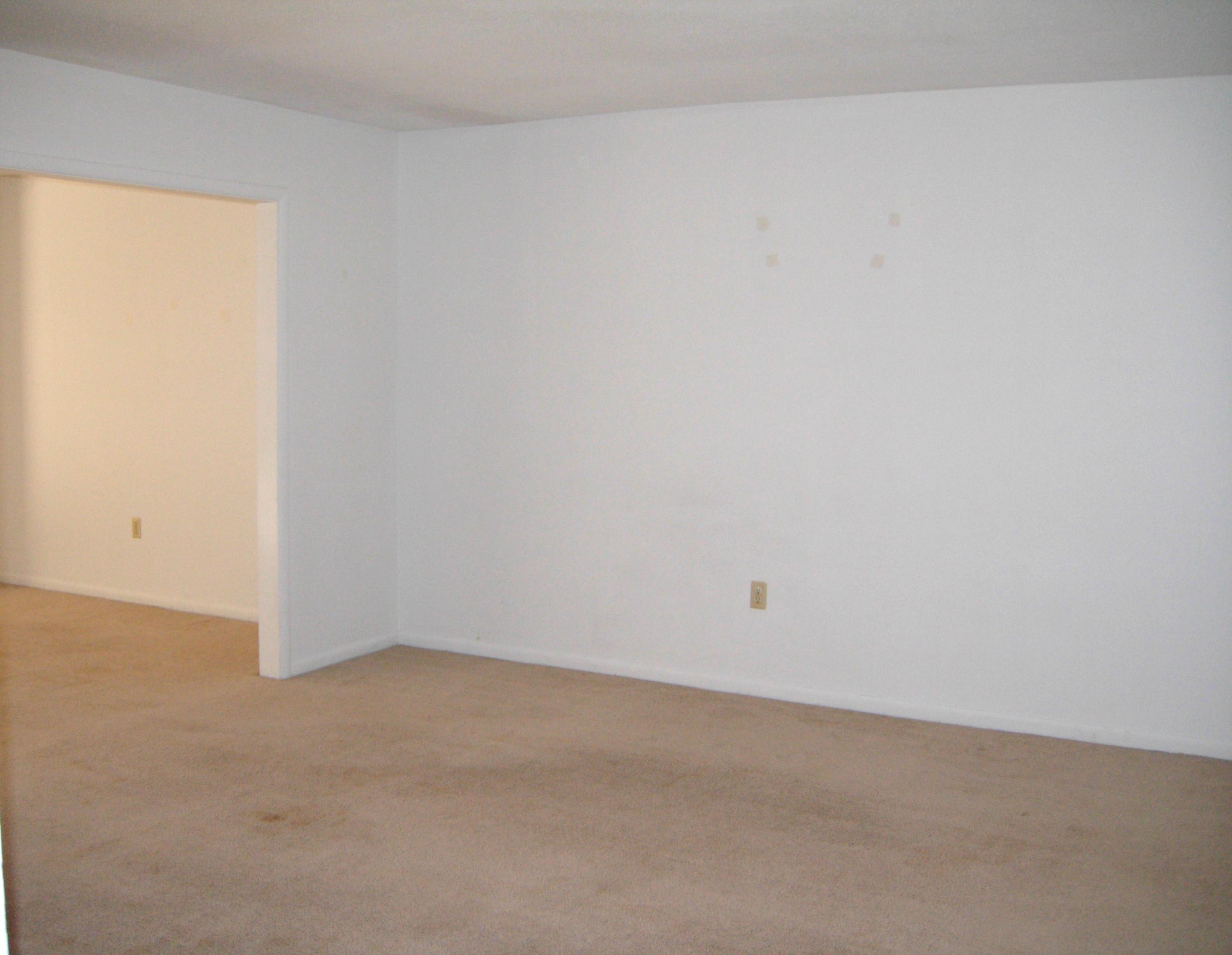 ROCKY BAYOU - Residential Lease