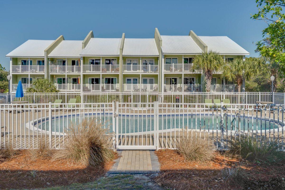 SEA BLUFF CONDO PH 2 - Residential