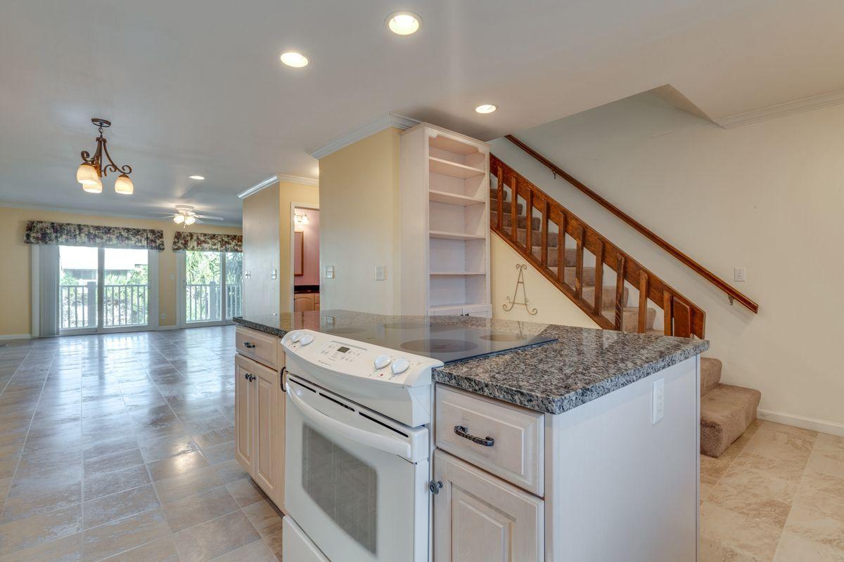 SEA BLUFF CONDO PH 2 - Residential