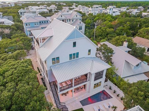 A home in Santa Rosa Beach