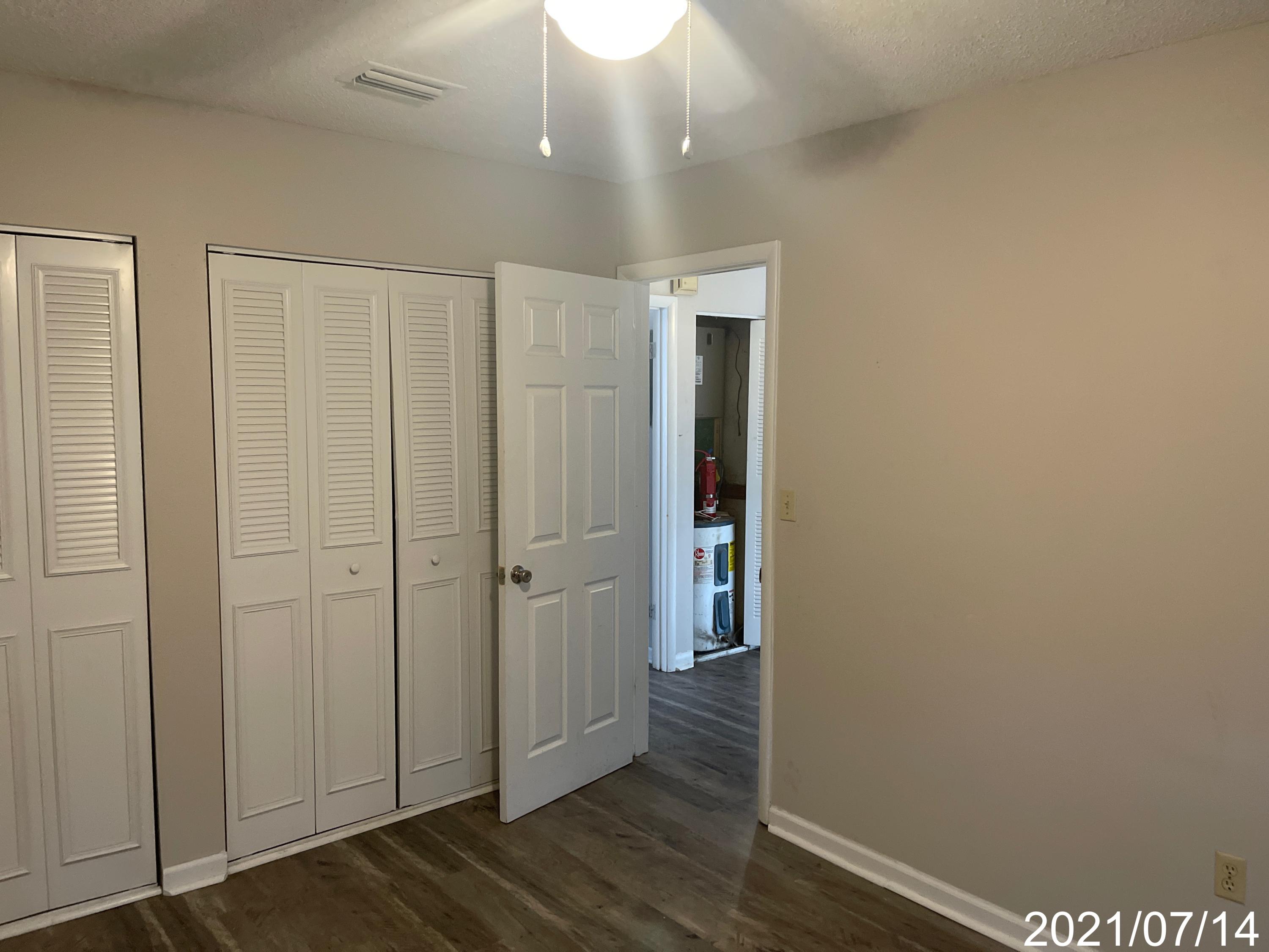 COLLEGE PARK CONDO - Residential Lease