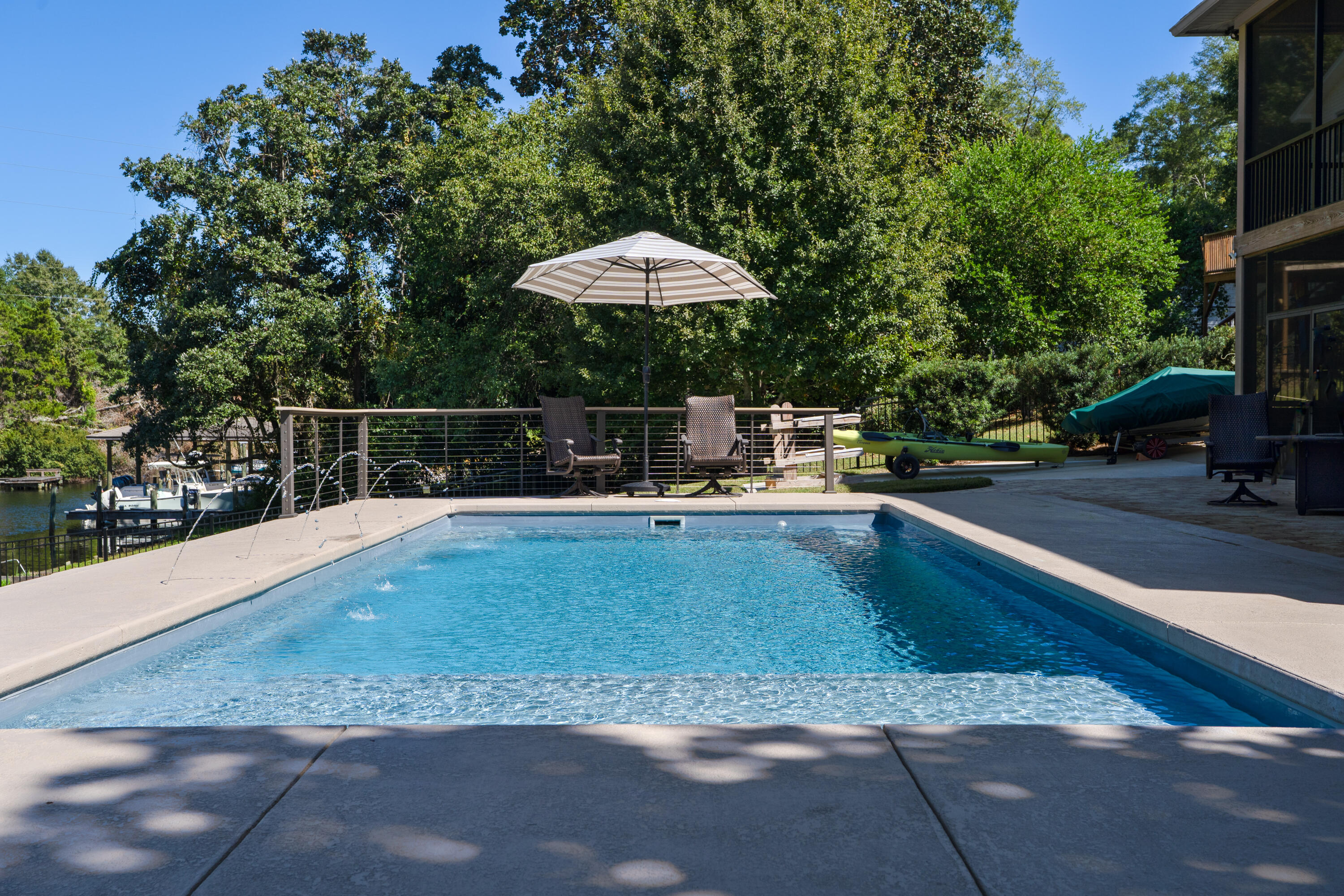 EDGE WATER VILLAGE - Residential