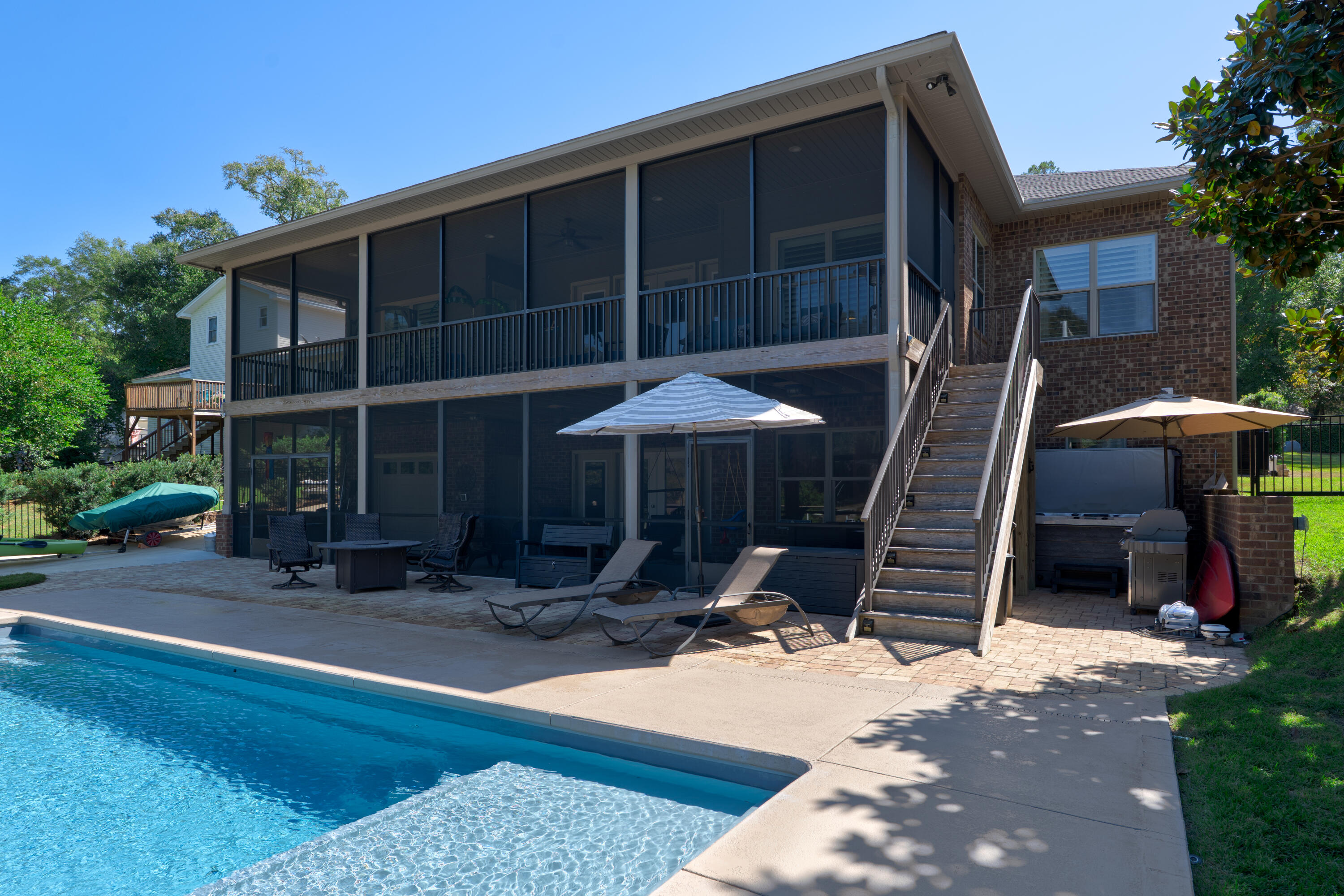 EDGE WATER VILLAGE - Residential