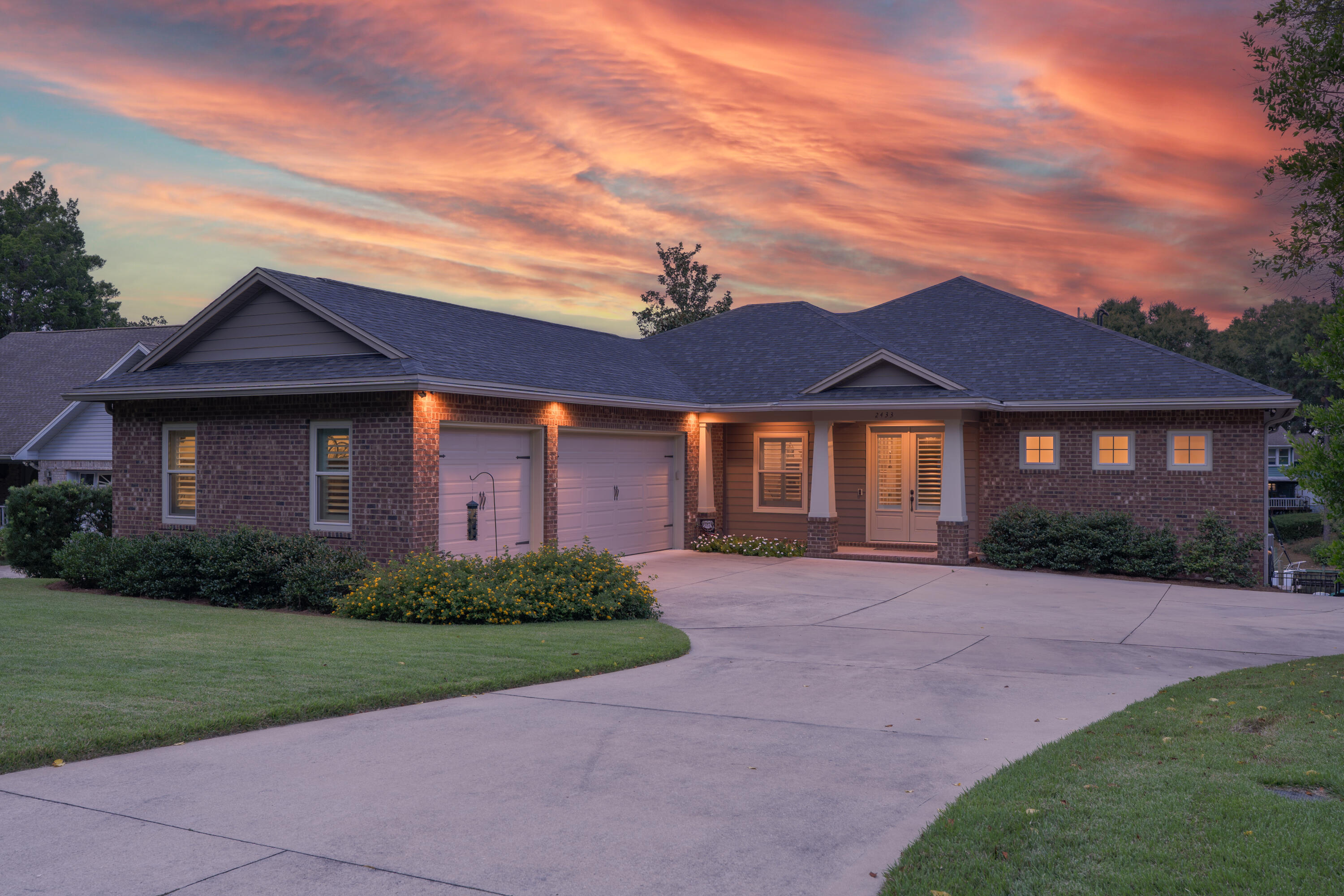 EDGE WATER VILLAGE - Residential