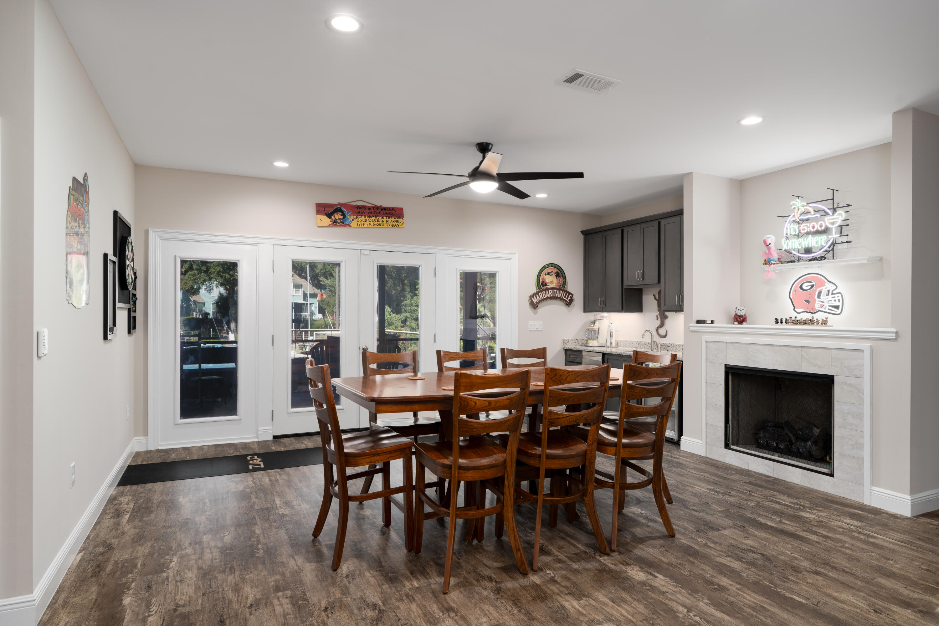 EDGE WATER VILLAGE - Residential