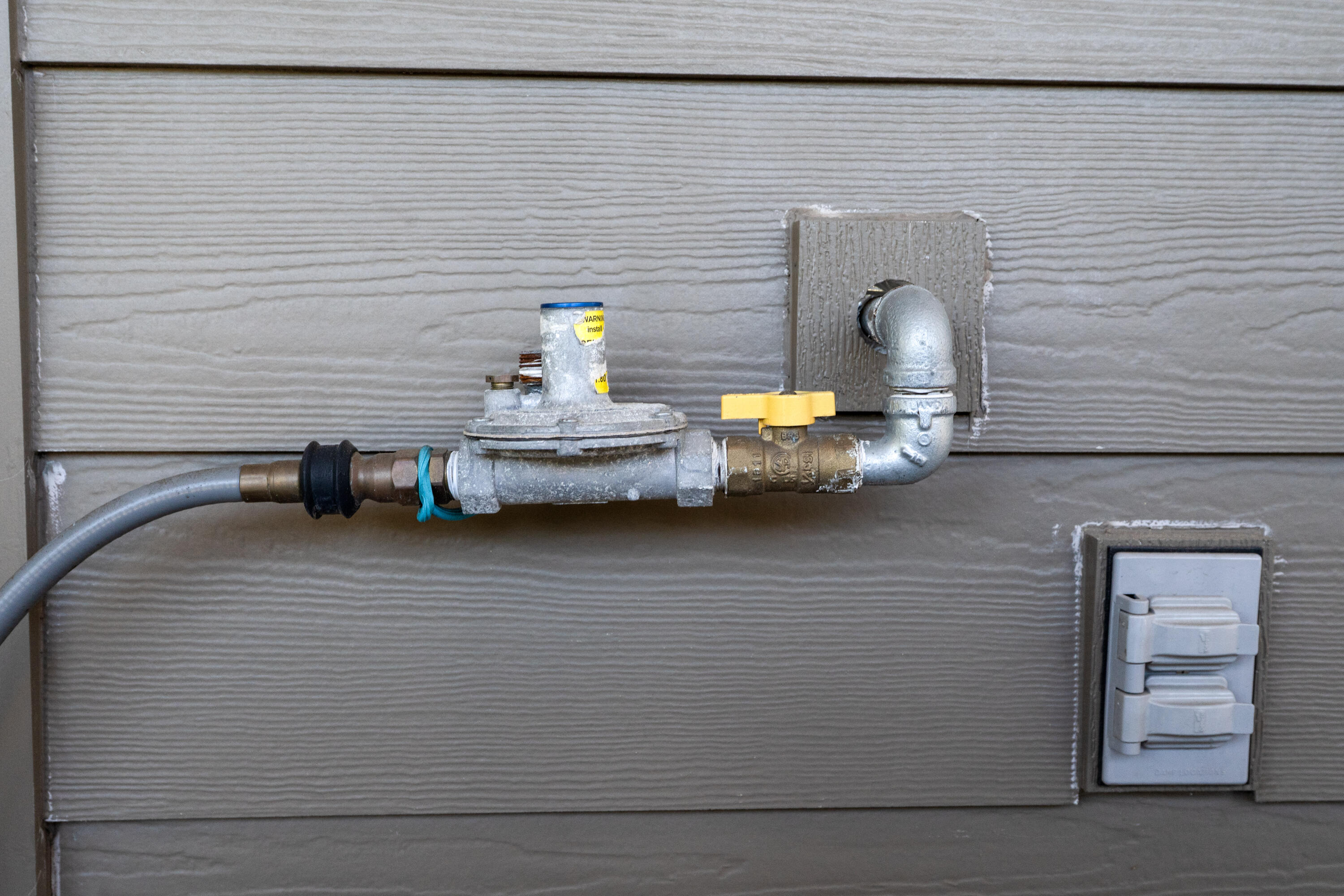 EDGE WATER VILLAGE - Residential