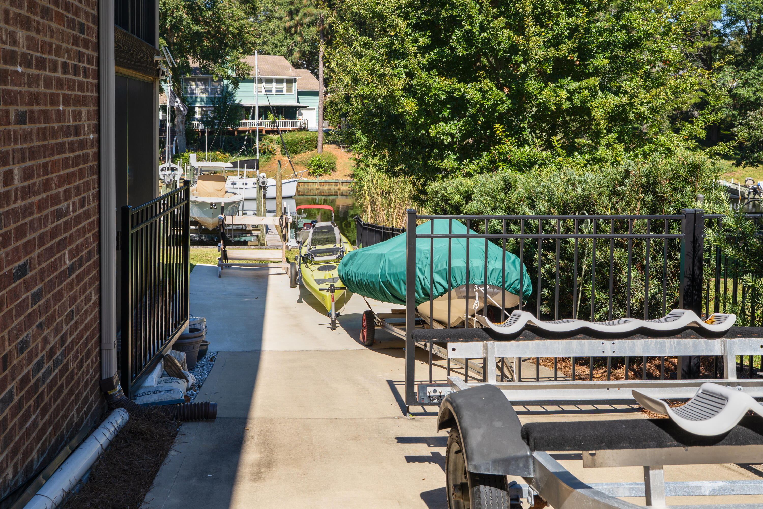 EDGE WATER VILLAGE - Residential