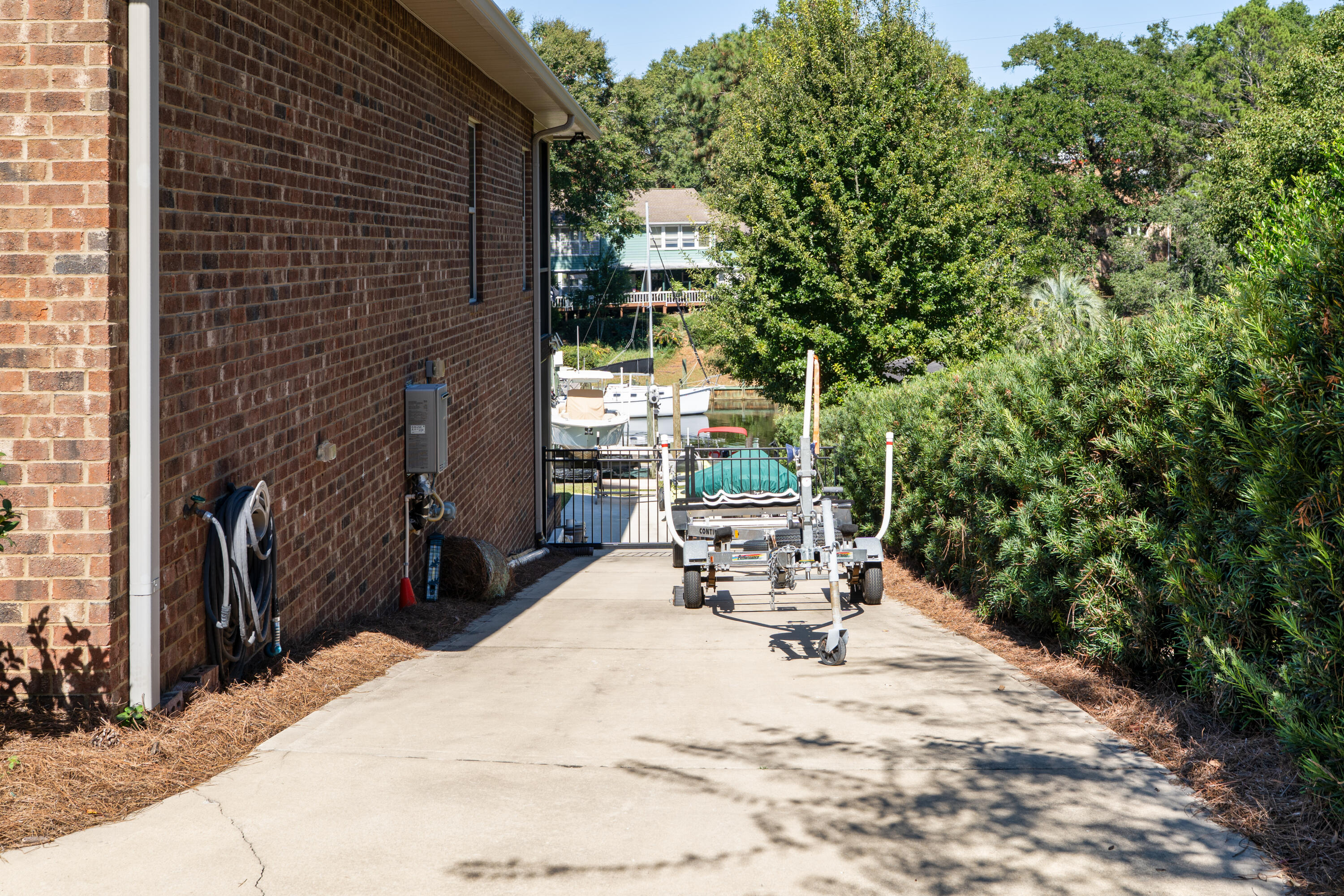 EDGE WATER VILLAGE - Residential