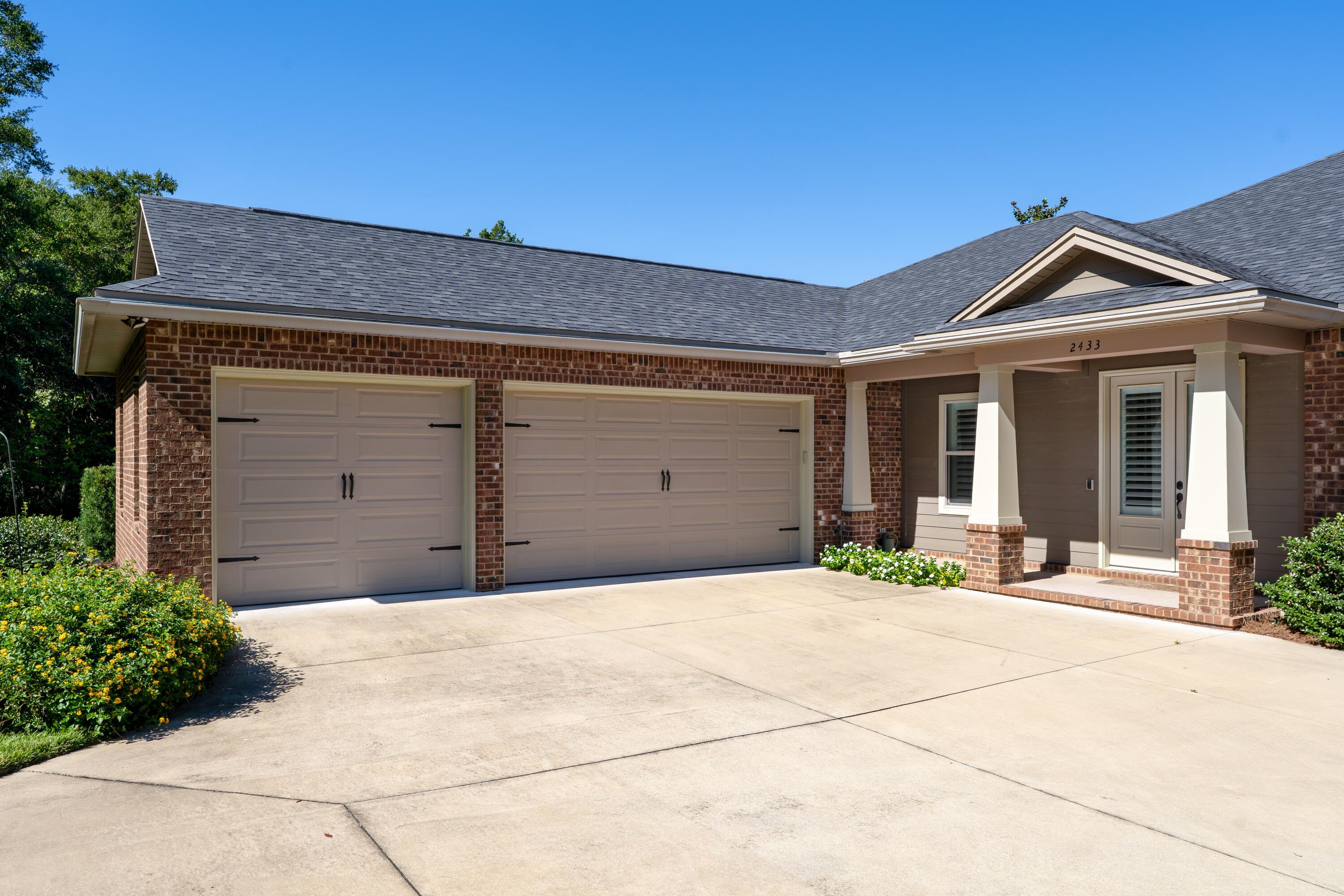 EDGE WATER VILLAGE - Residential