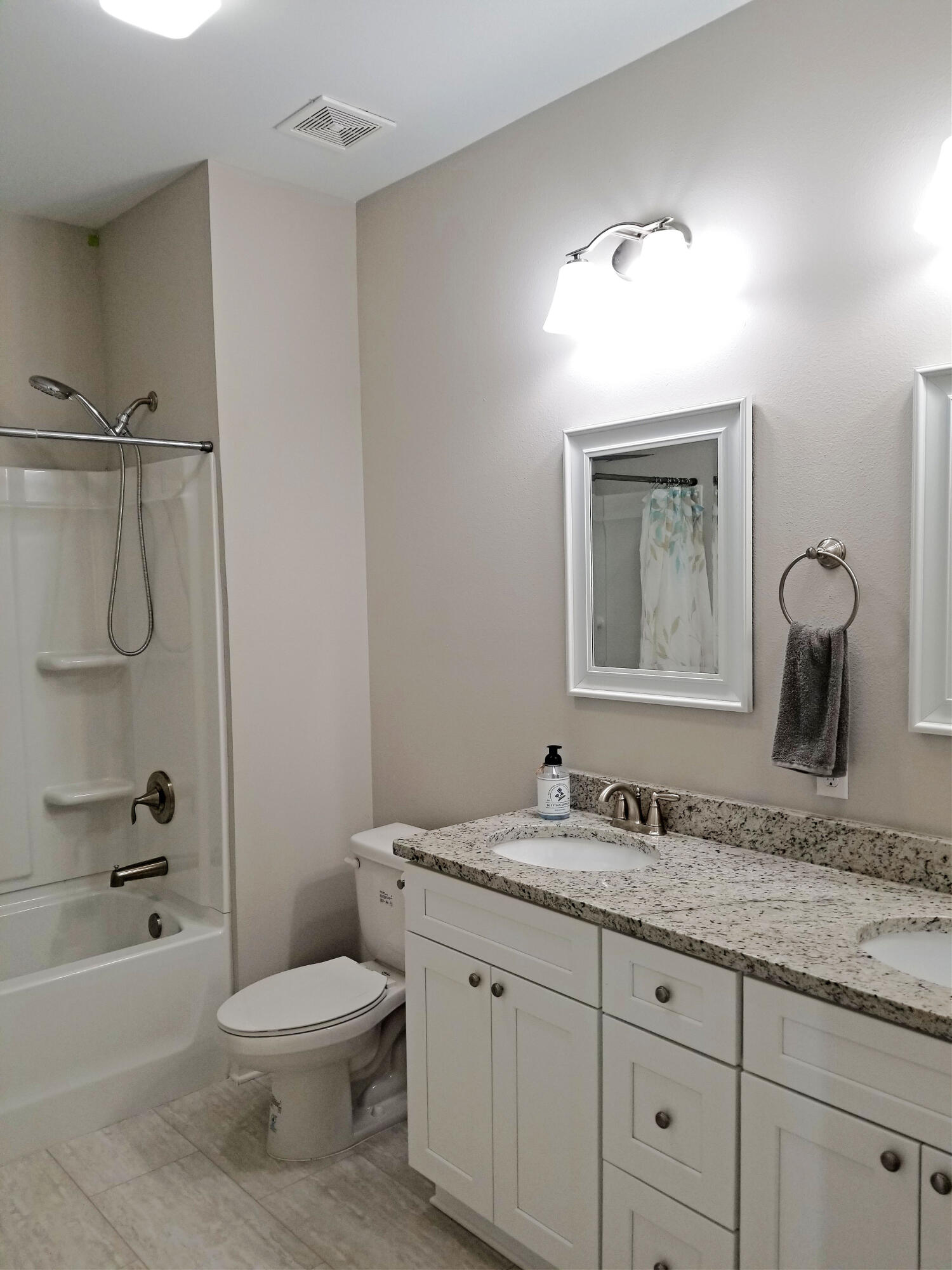Cross Creek Estates - Residential