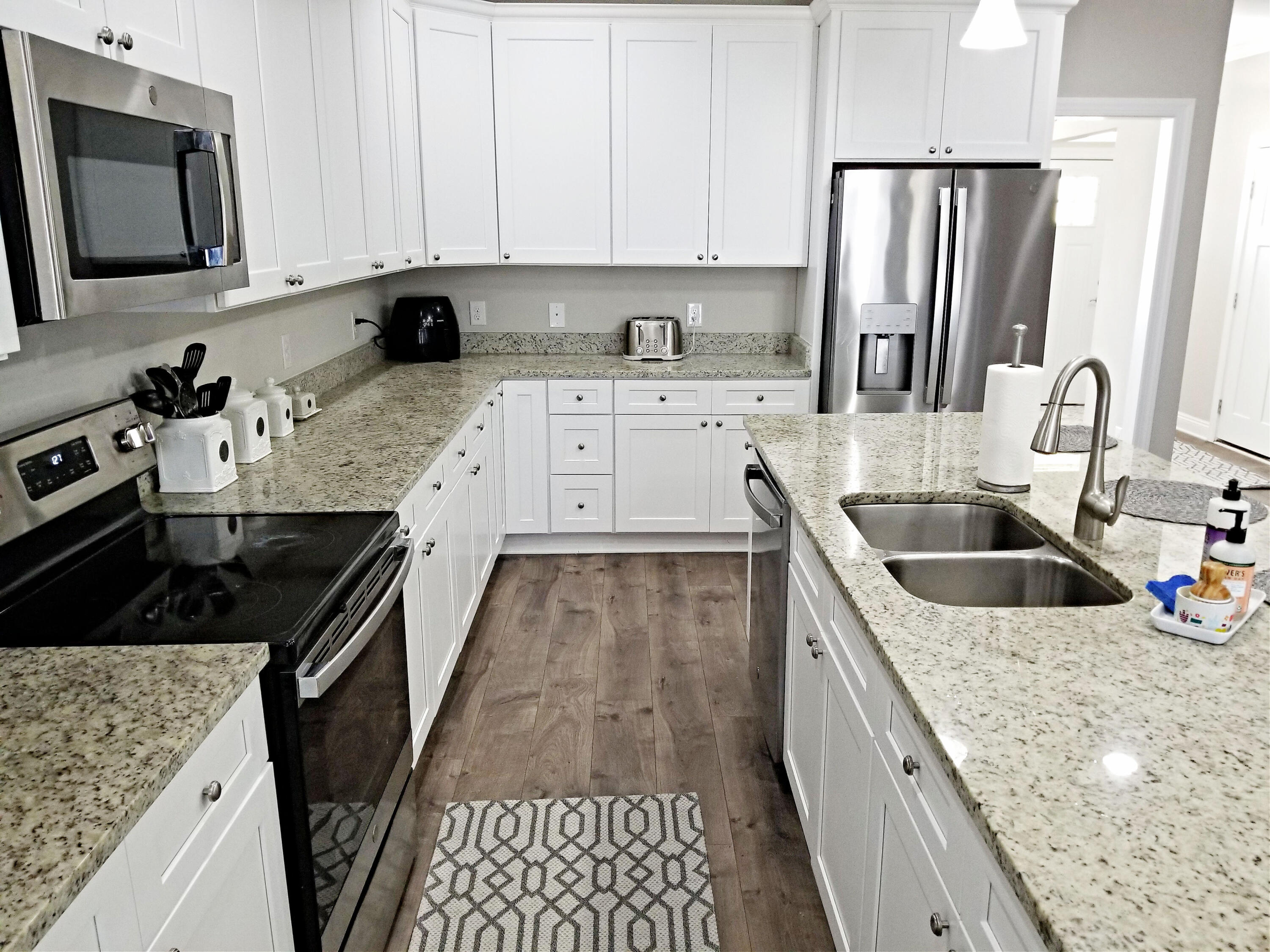 Cross Creek Estates - Residential