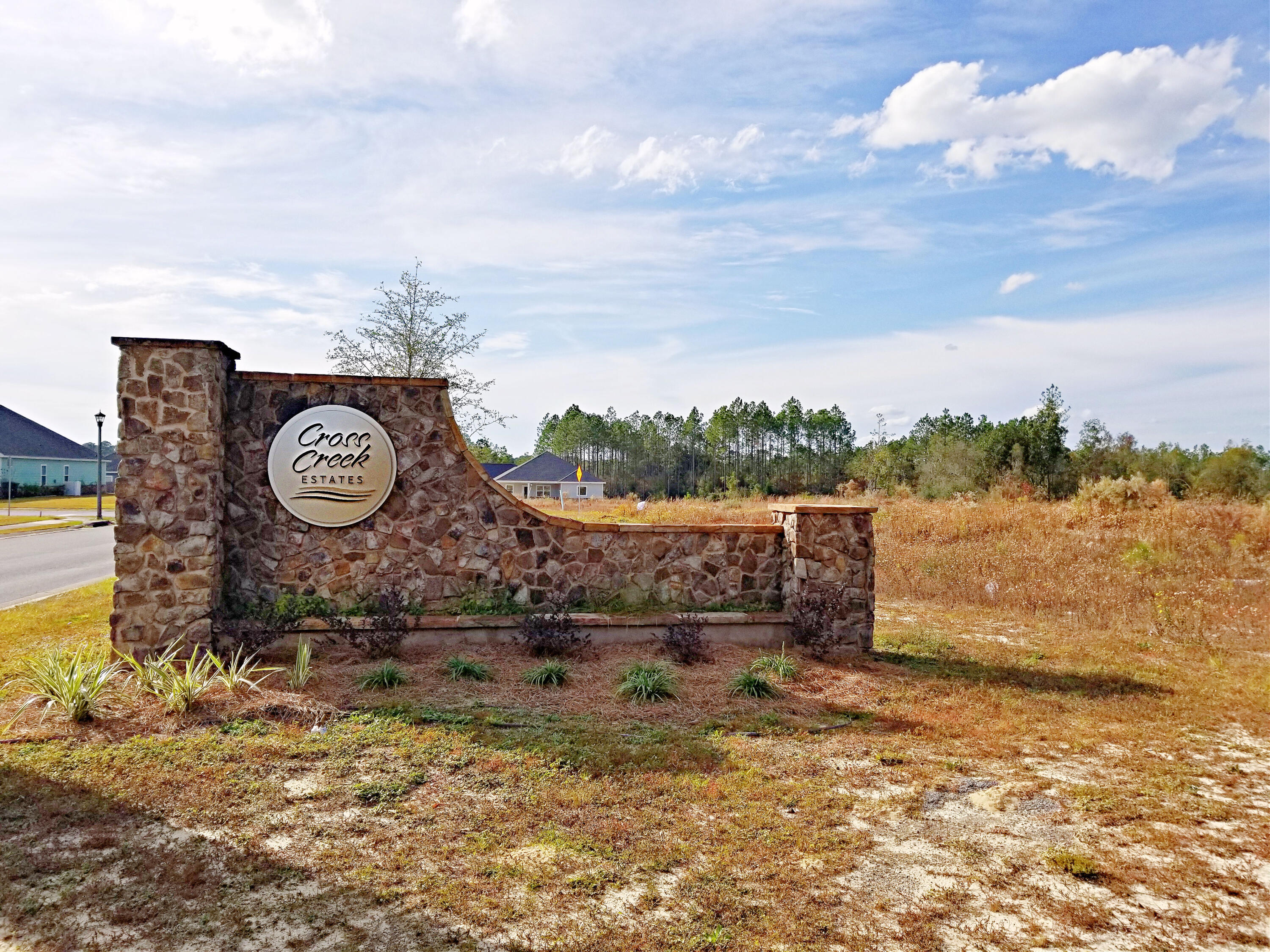 Cross Creek Estates - Residential