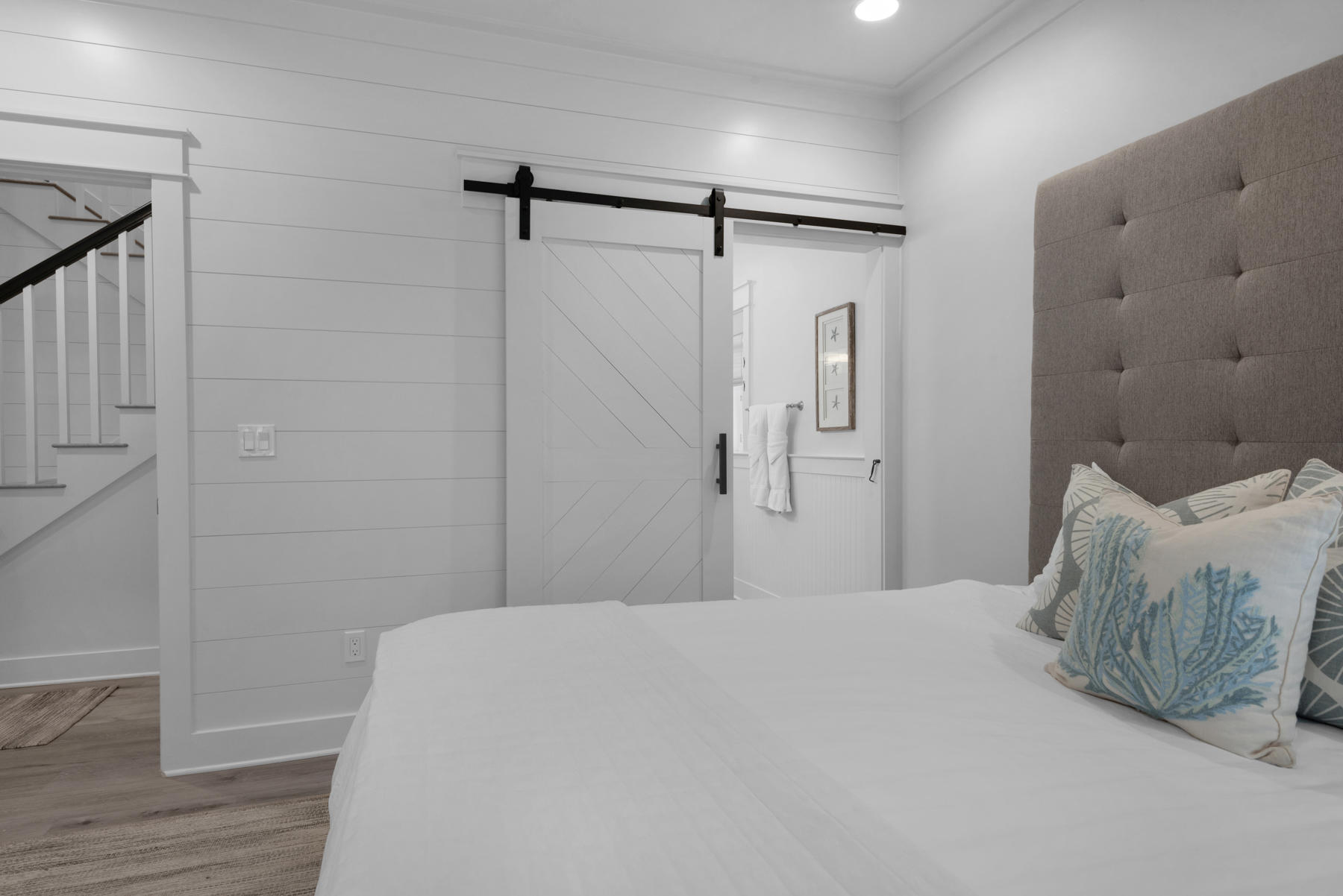 MAGNOLIA COTTAGES - Residential