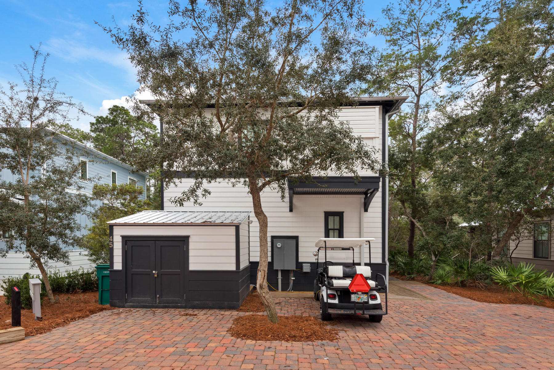 MAGNOLIA COTTAGES - Residential