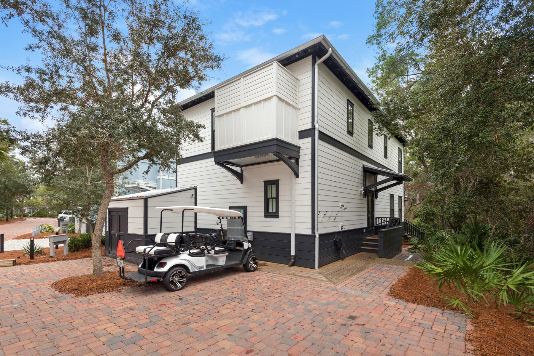 MAGNOLIA COTTAGES - Residential