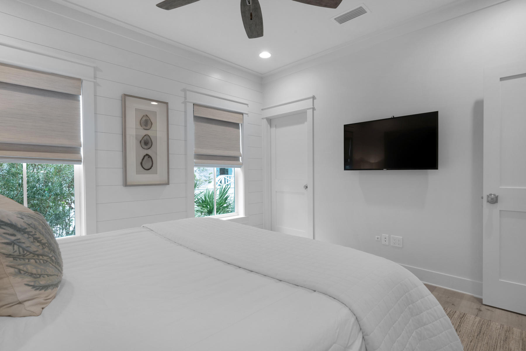 MAGNOLIA COTTAGES - Residential