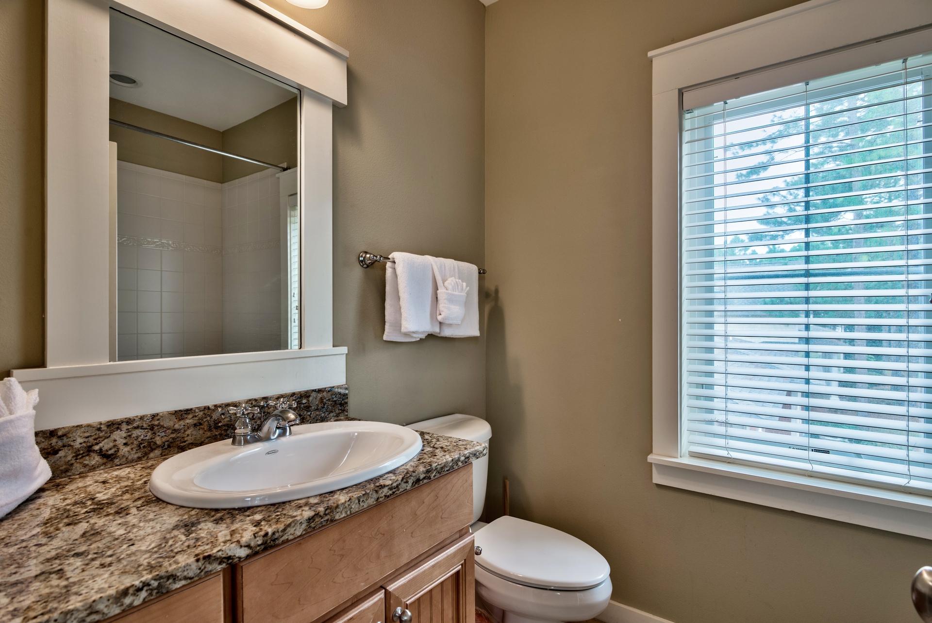 LAUREL GROVE - Residential