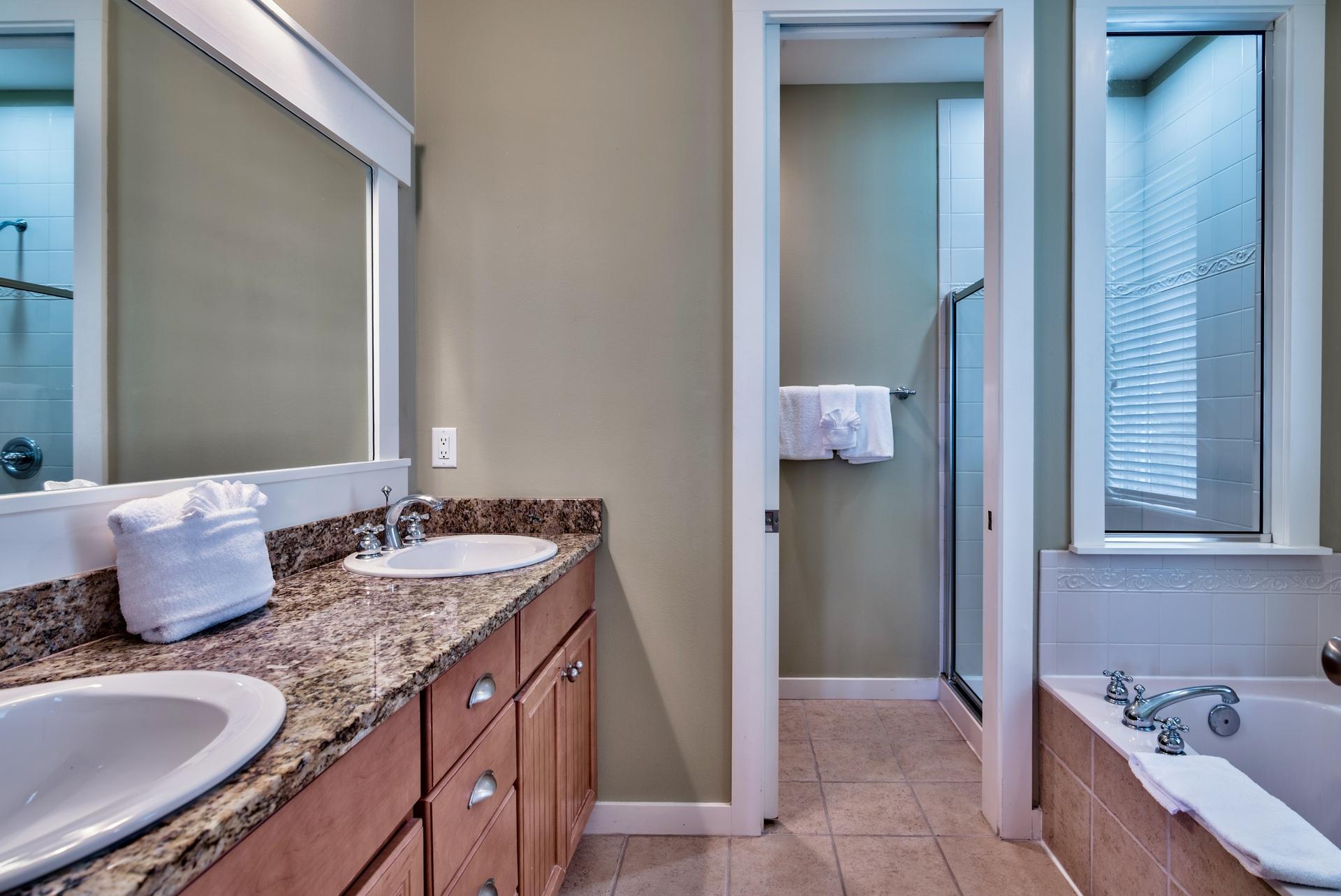 LAUREL GROVE - Residential