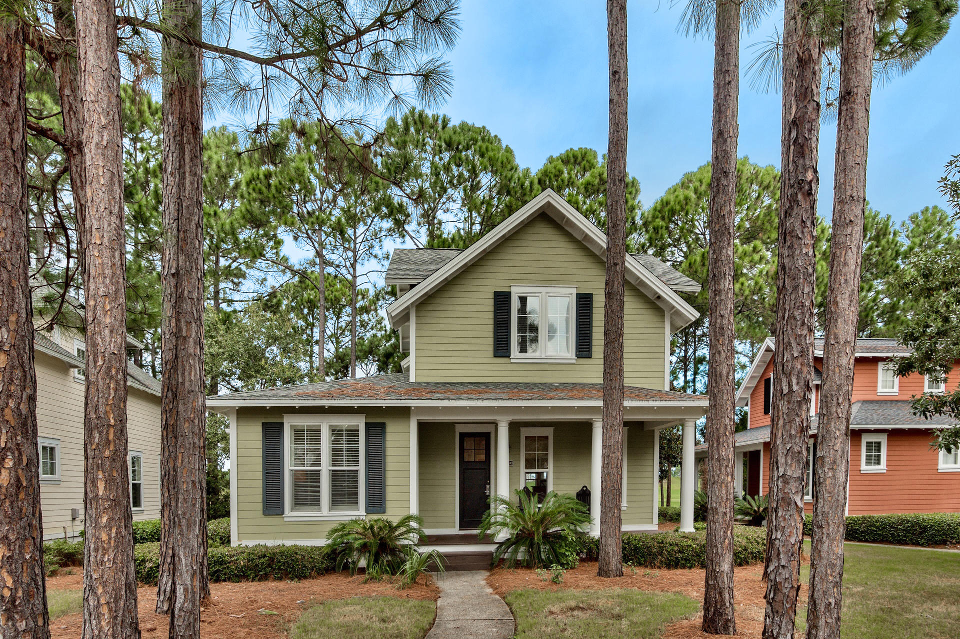 LAUREL GROVE - Residential