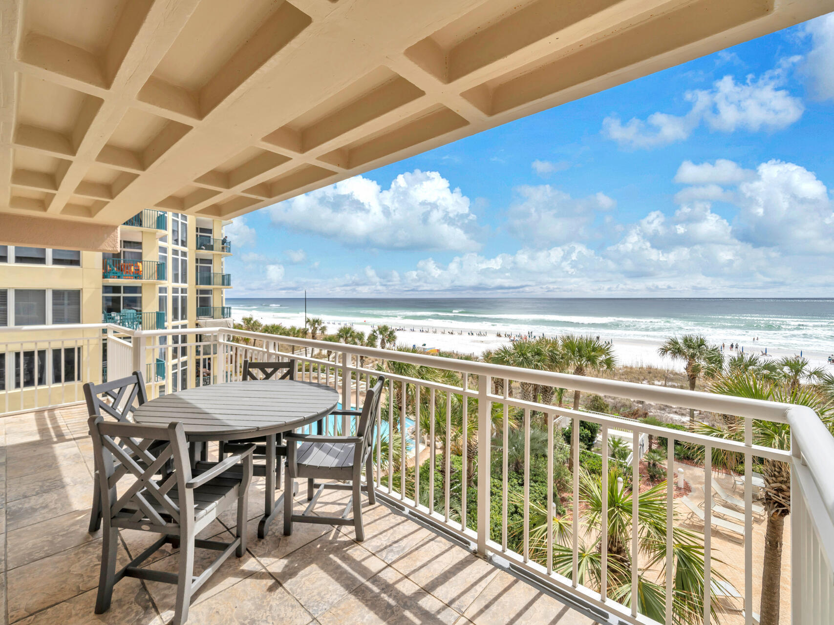 DESTIN TOWERS CONDO - Residential